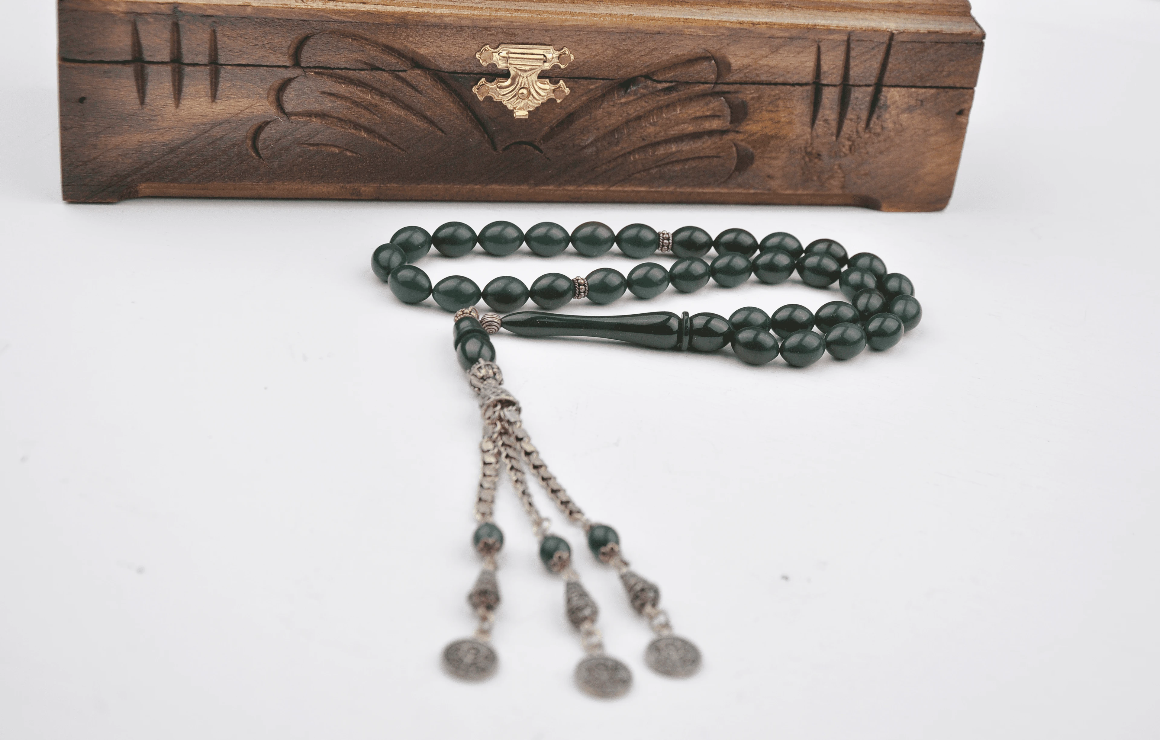 925 Ayar Gümüş Püsküllü Arpa Kesim Sıkma Kehribar Tesbih