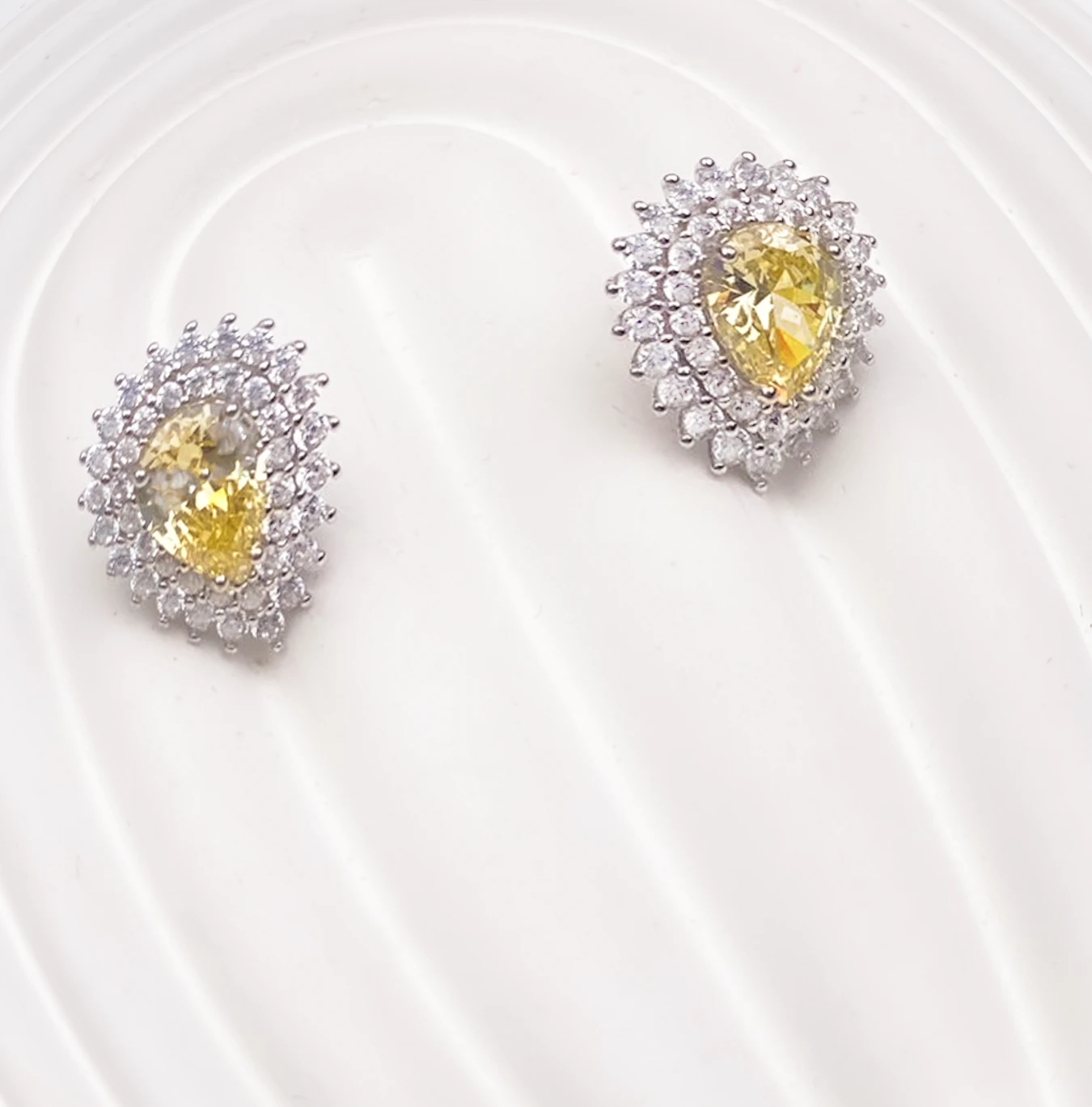 925 Ayar Gümüş (Silver) Kadın Küpe