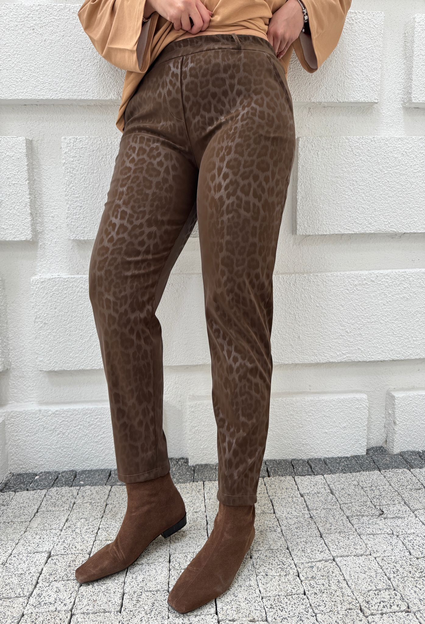 LEOPAR DESEN KEMERLİ PANTOLON