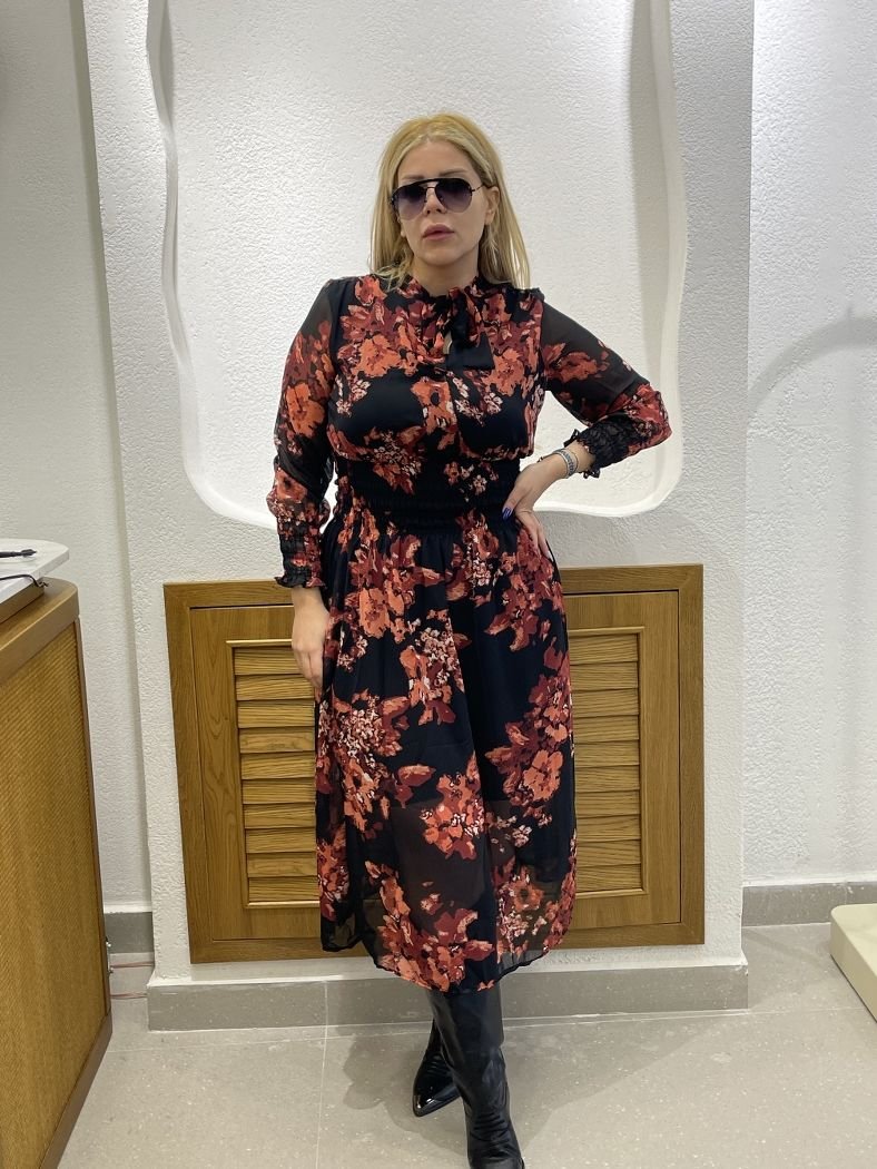 Kırmızı Çiçekli Şifon Elbise