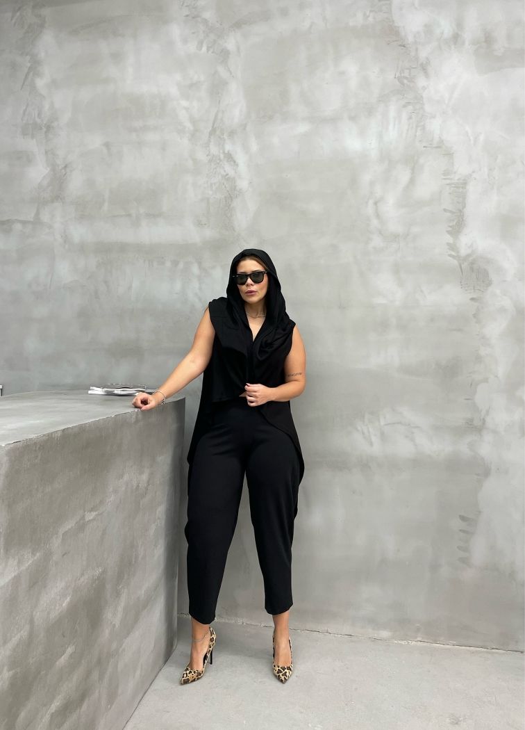 SIYAH
