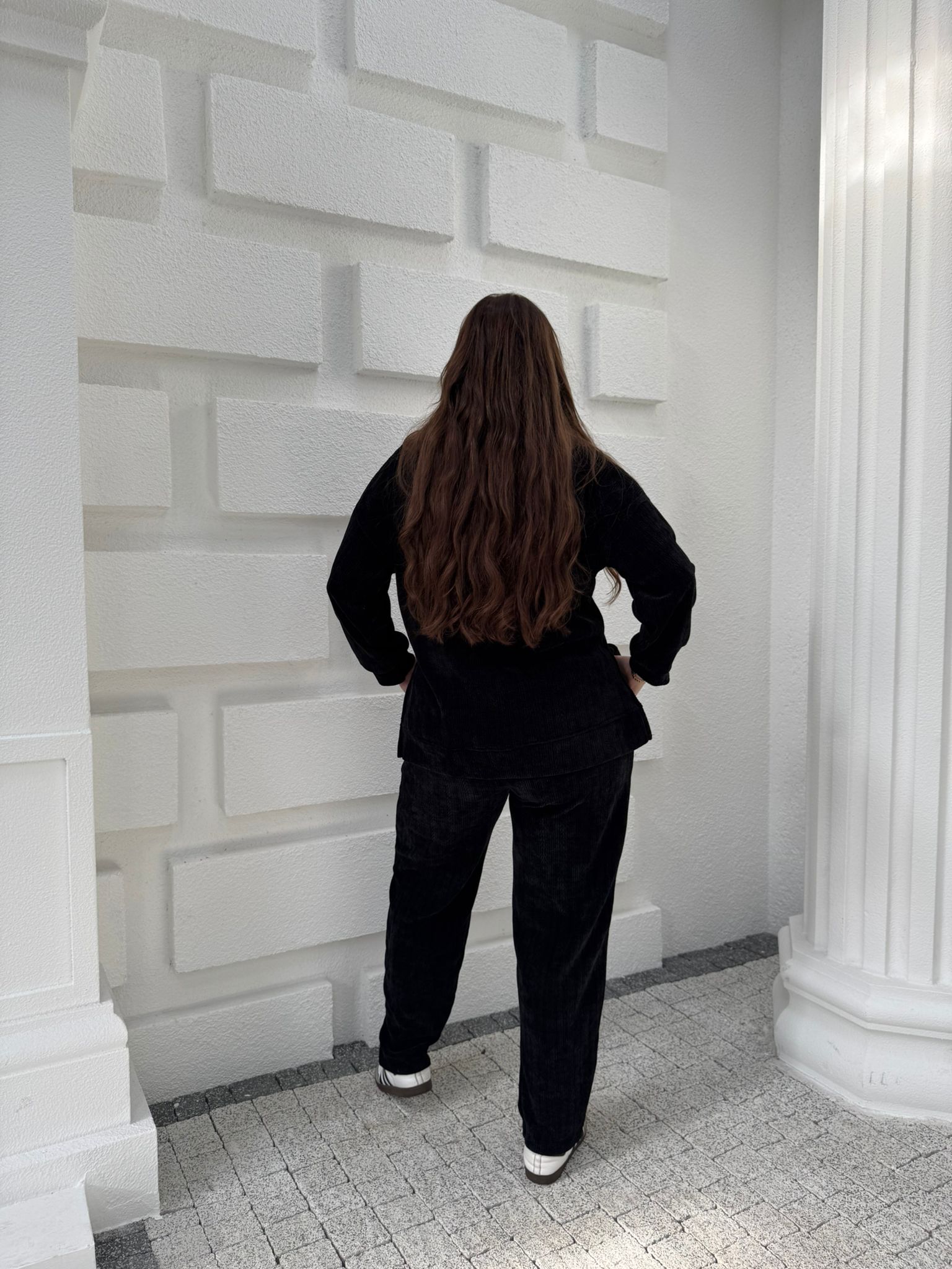 FERMUAR DETAY KADİFE TAKIM