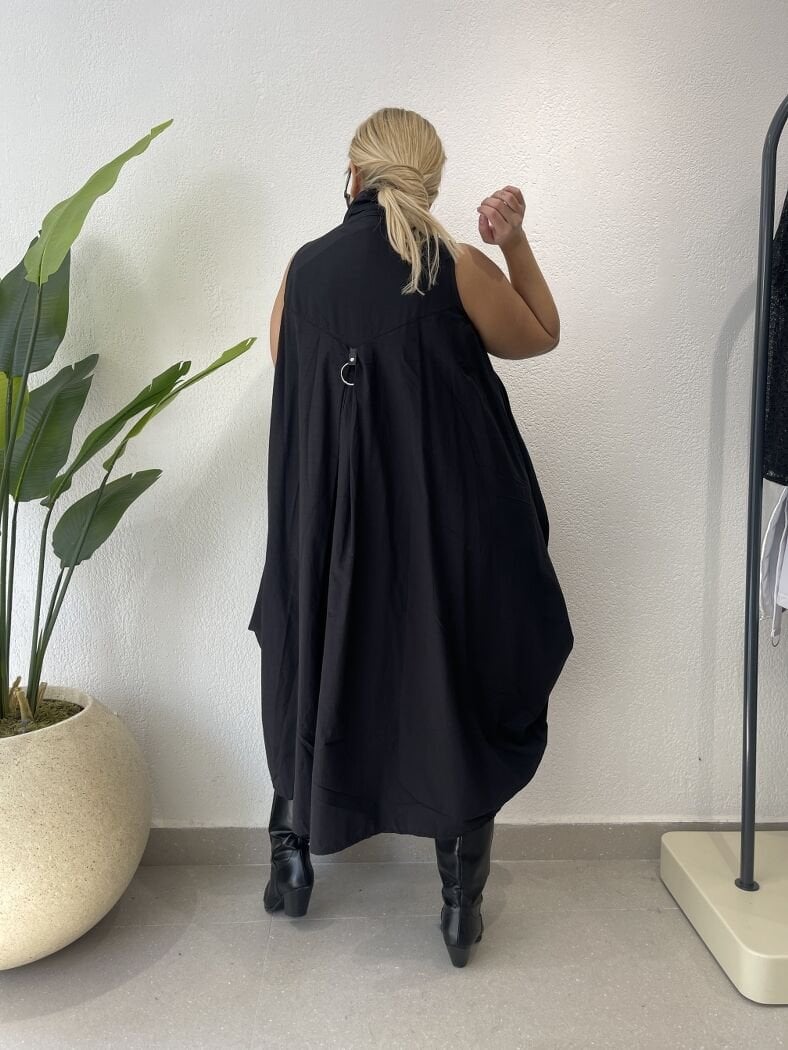 Sıfır Kol Tasarım Cepli Elbise