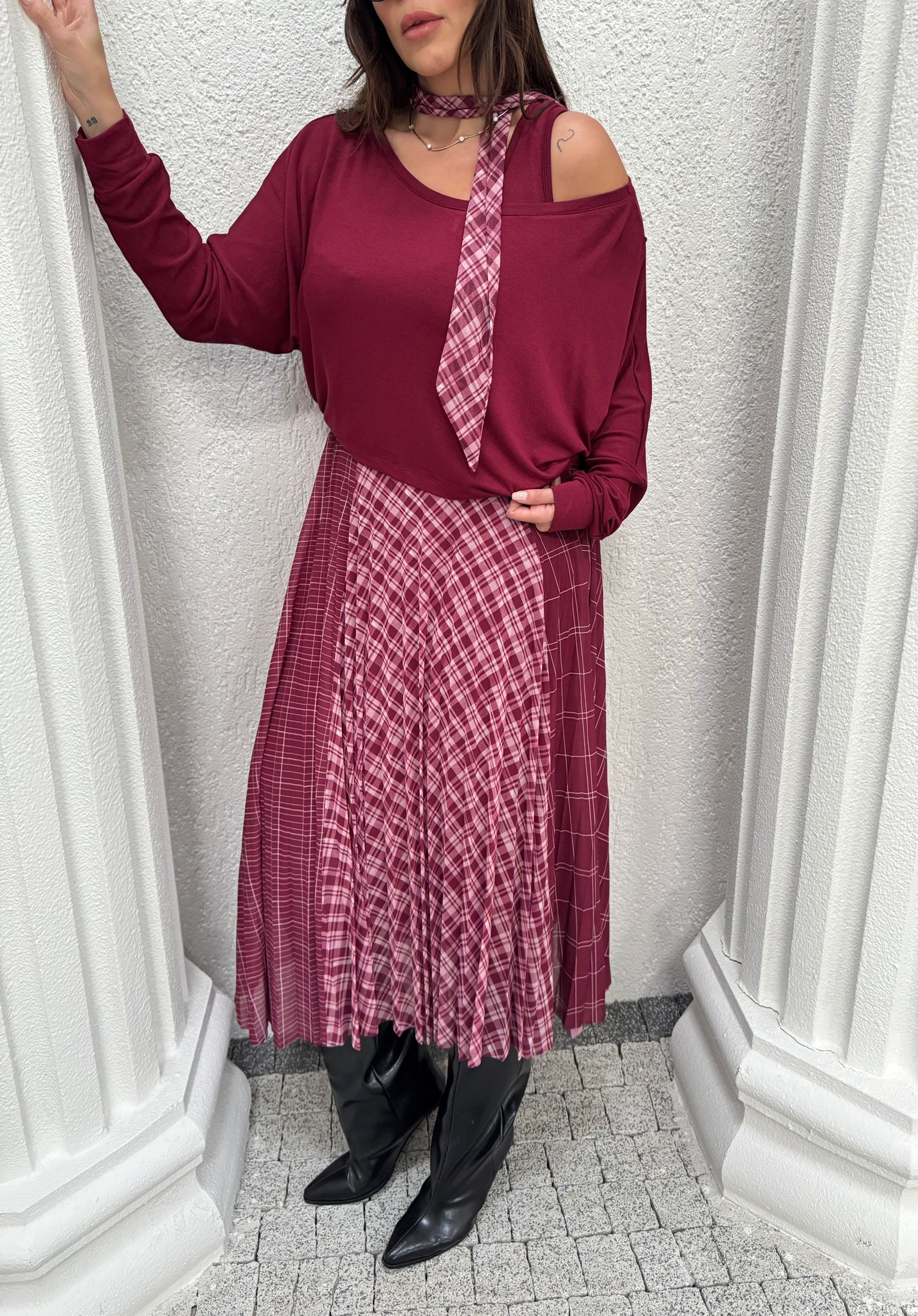 DESENLİ FULAR DETAY İKİLİ ELBİSE