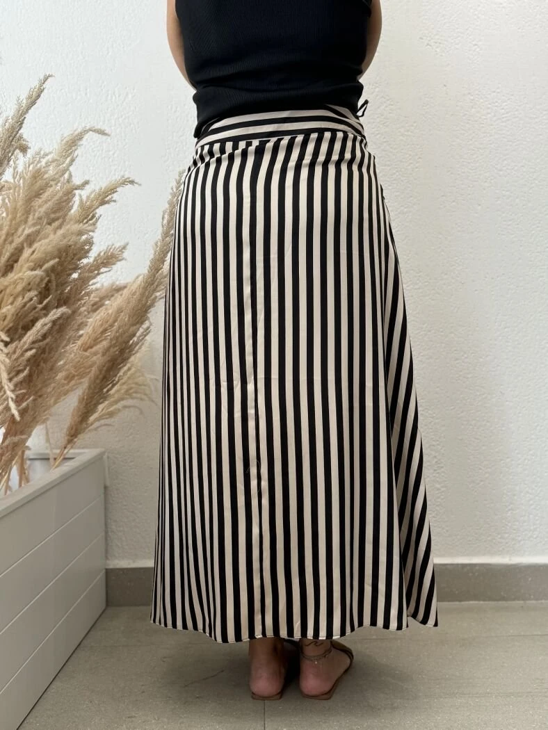 SATEN A KESİM ÇİZGİLİ ETEK