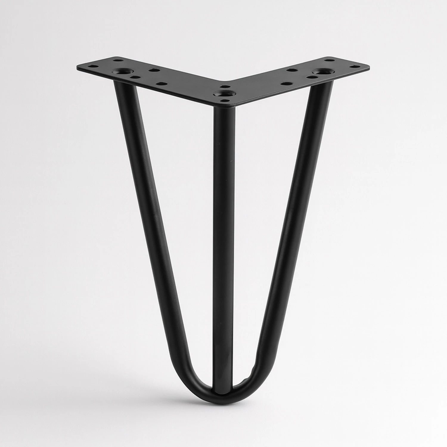 Martı 15 cm Siyah Metal Mobilya Ayağı Üçgen Modern Tasarım Koltuk Sehpa Masa TV Ünitesi Uyumlu