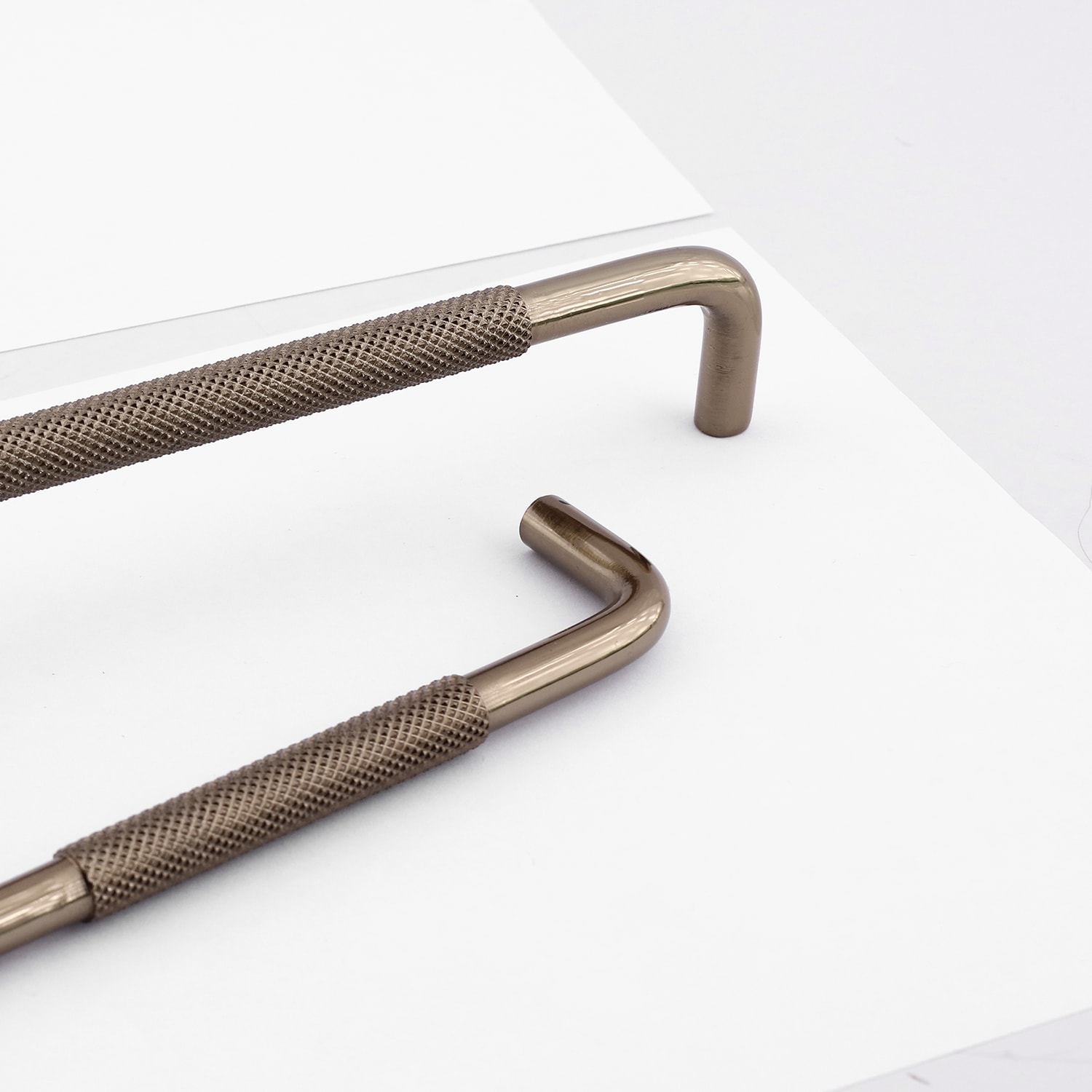 Tırtıklı Bronz Metal Kulp 160 mm 16 cm Mobilya Çekmece Dolap Dolabı Modern Kapak Kulpları