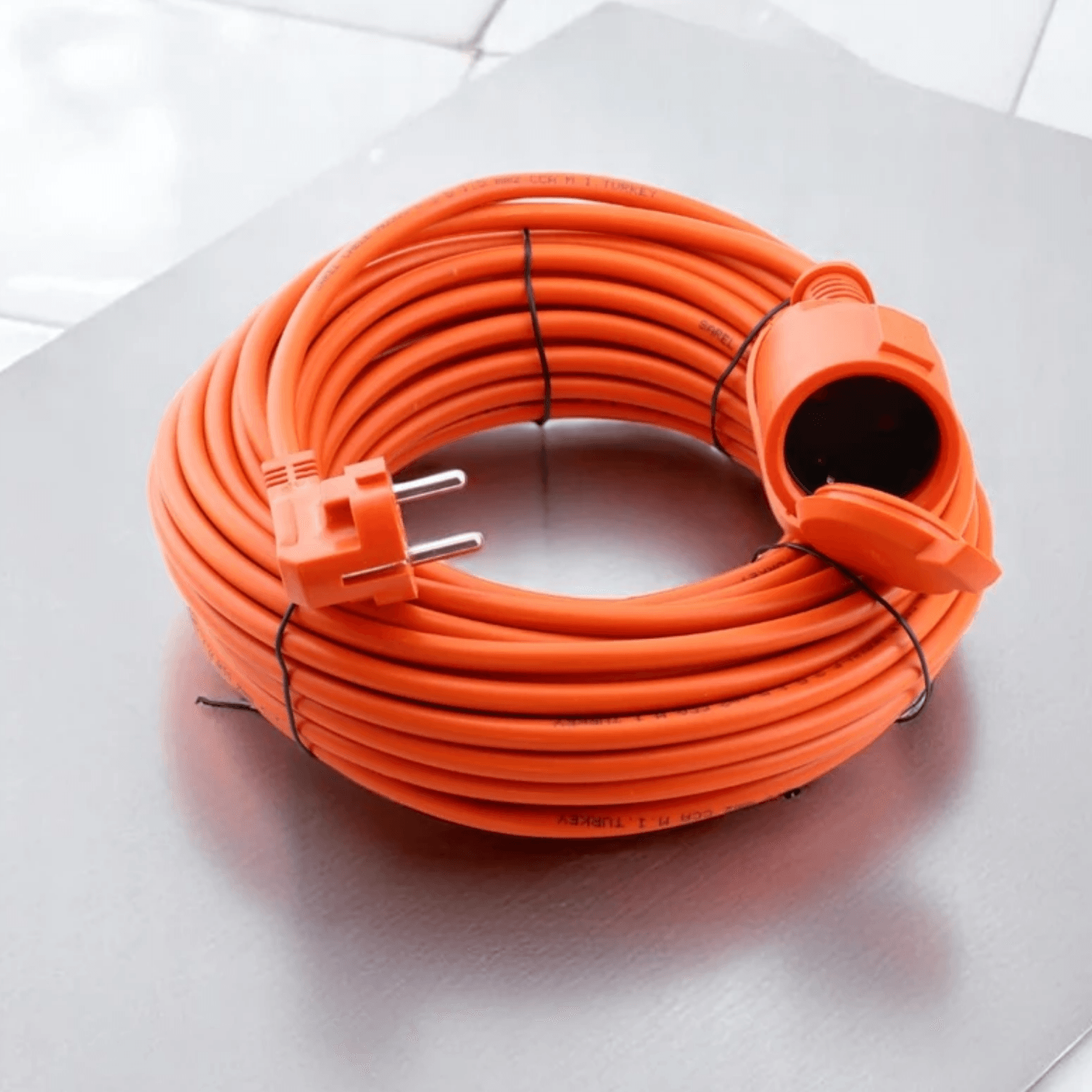 Uzatma Kablosu 15 METRE 3x2.5 mm Ev Tipi Topraklı CCA Kablolu Tekli Grup Fiş Priz Kapaklı Monofaze