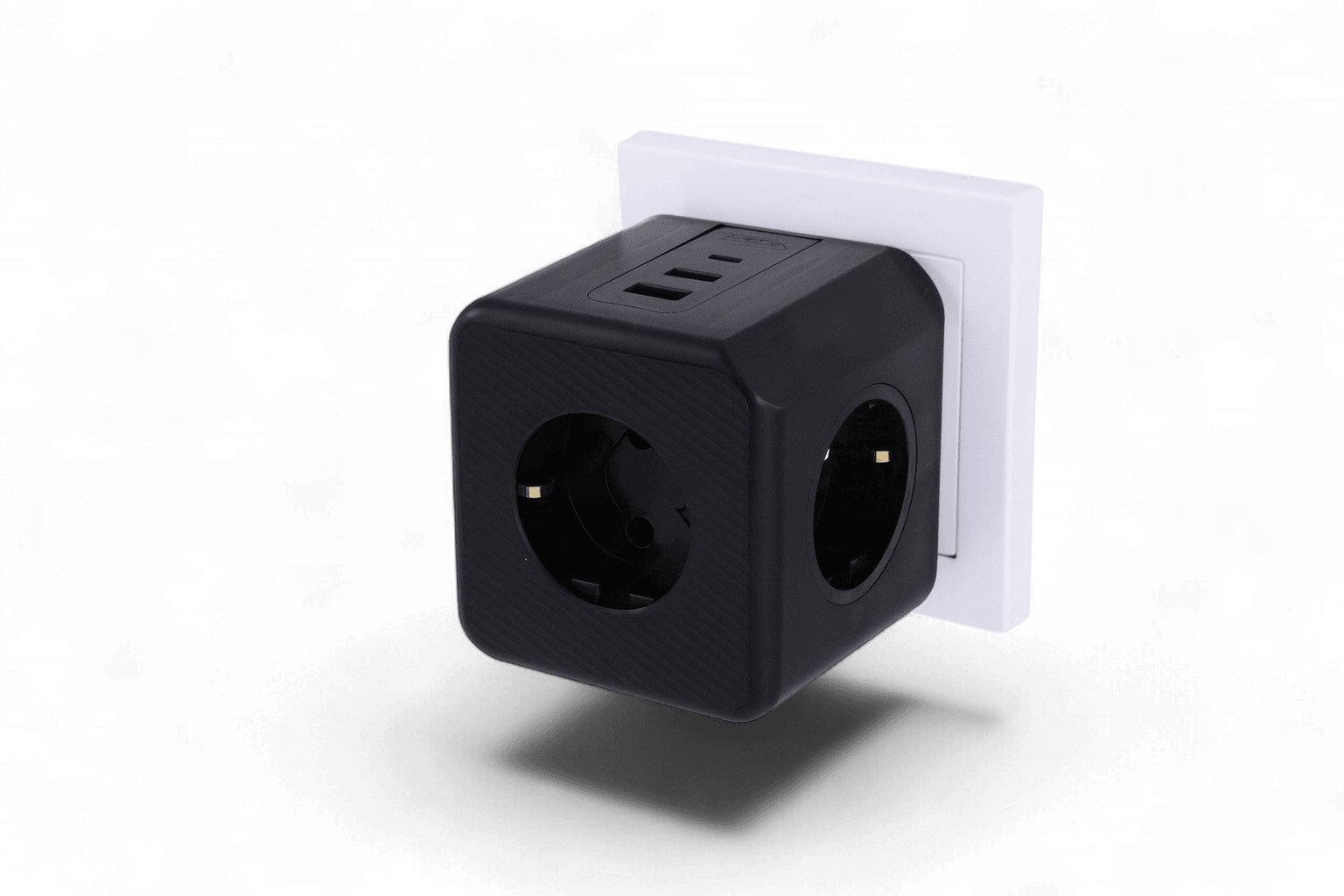 3 Prizli 2 USB + 1 Type-C Çocuk Termal Kısa Devre Akım Korumalı Topraklı Golyat Grup Şarj Fiş Priz