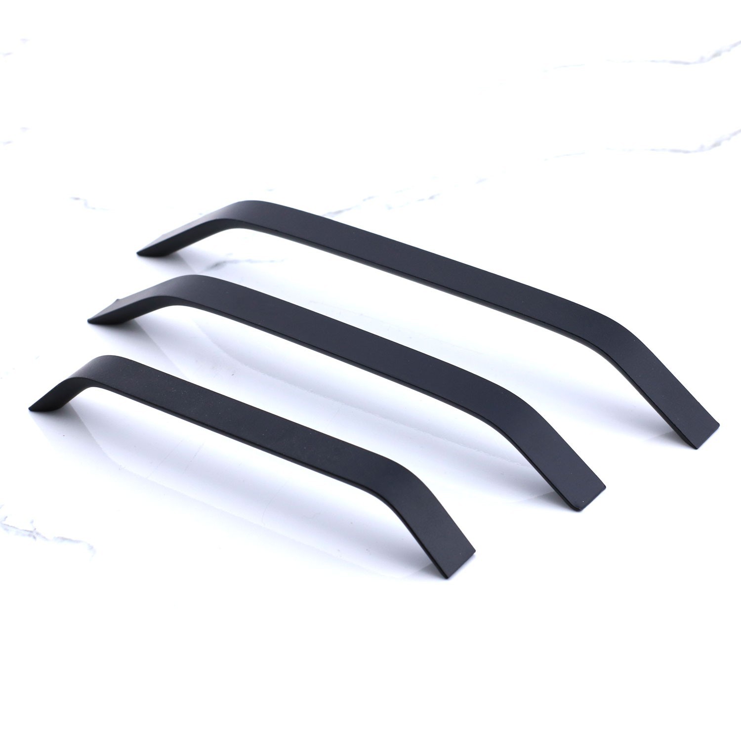 Şahin Siyah Metal Kulp 224 mm - 22.4 cm Mobilya Çekmece Mutfak Dolabı Dolap Kulpları Kulbu Kulpu