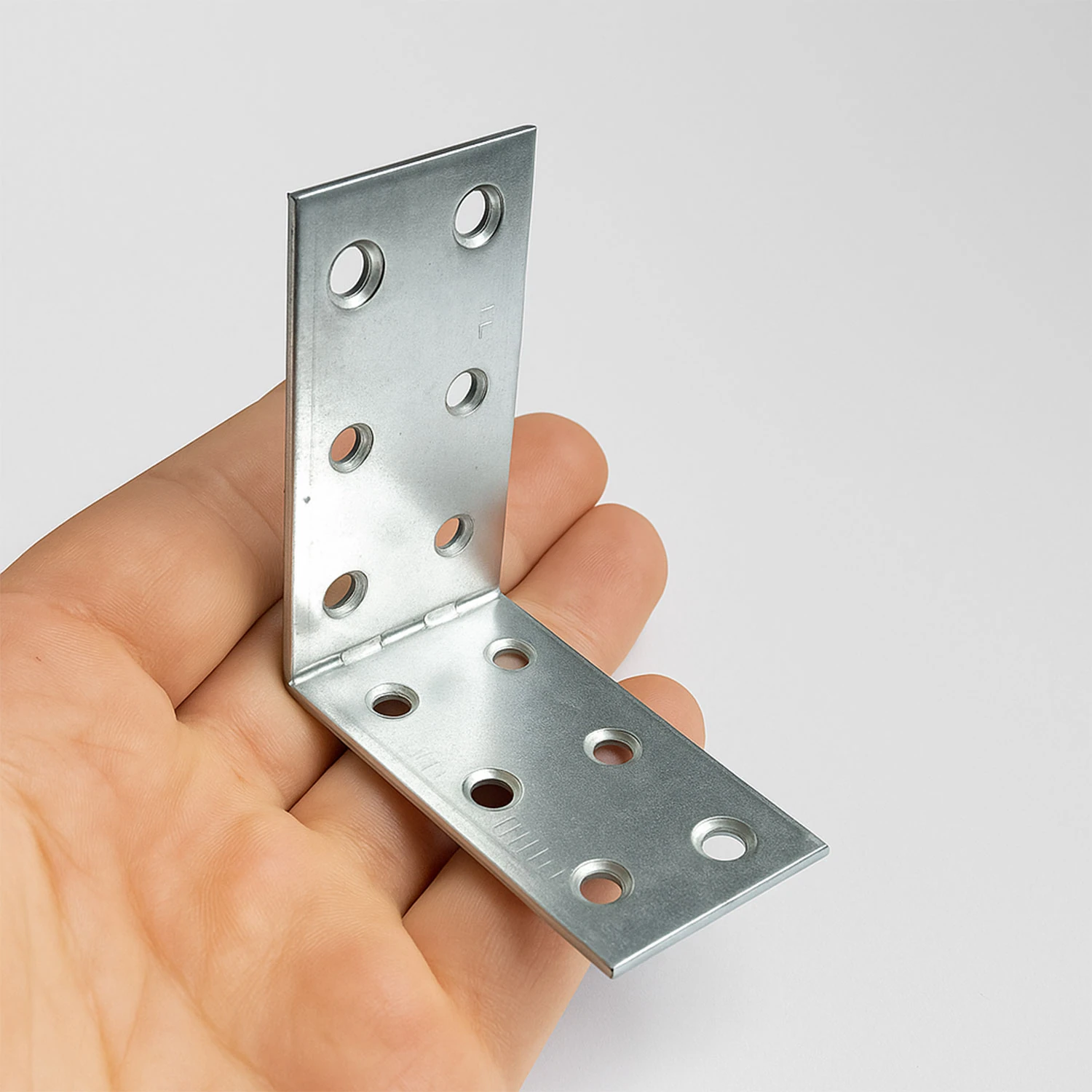 L Demir Gönye 30x60x60 mm ( 50 Adet ) Metal Mobilya Bağlantı Aparatı Köşe Raf Sabitleme Demiri