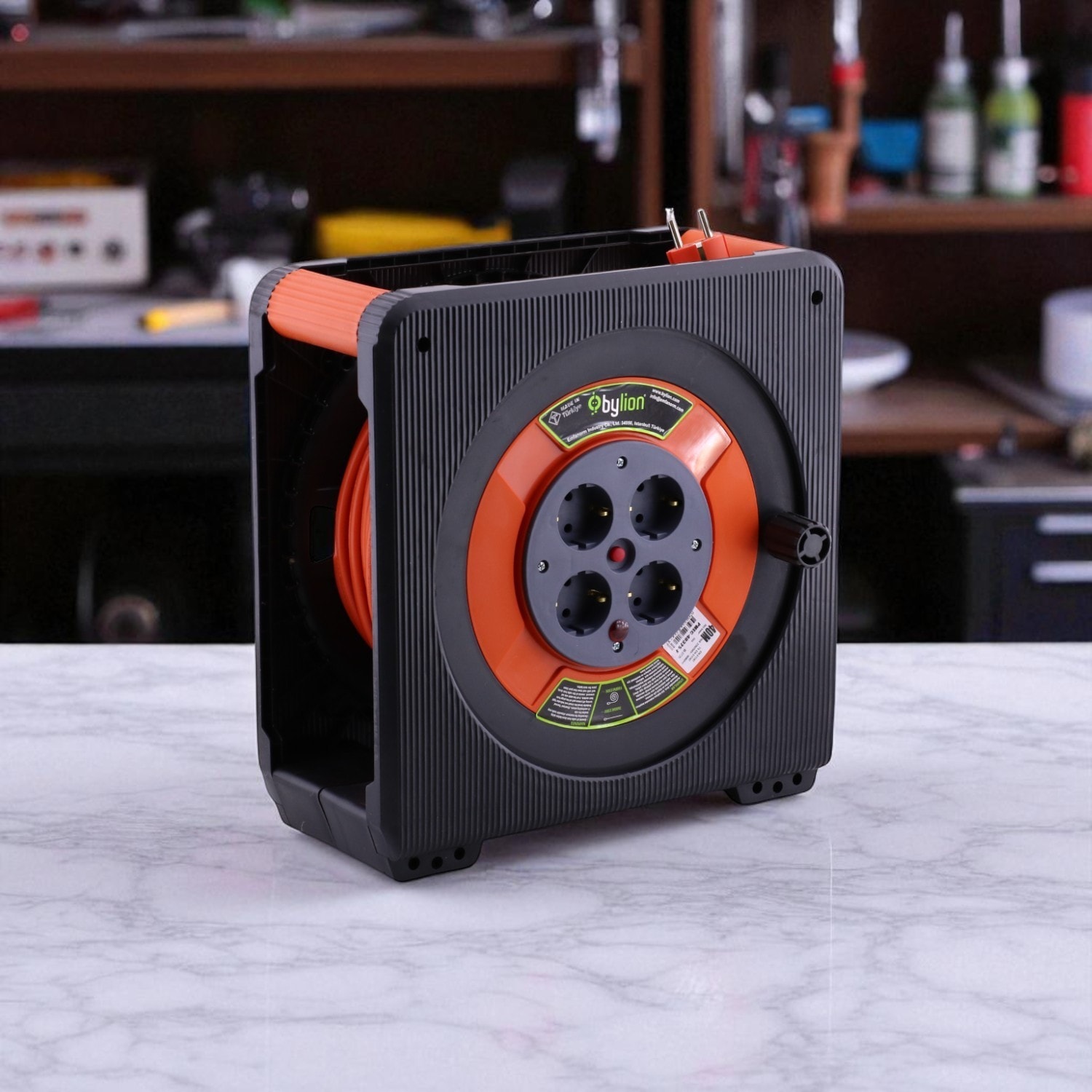 Makaralı Uzatma Kablosu 20 Metre 3x2.5 mm CCA 4 Prizli Termal Sigortalı Plastik Seyyar Kaset Tipi