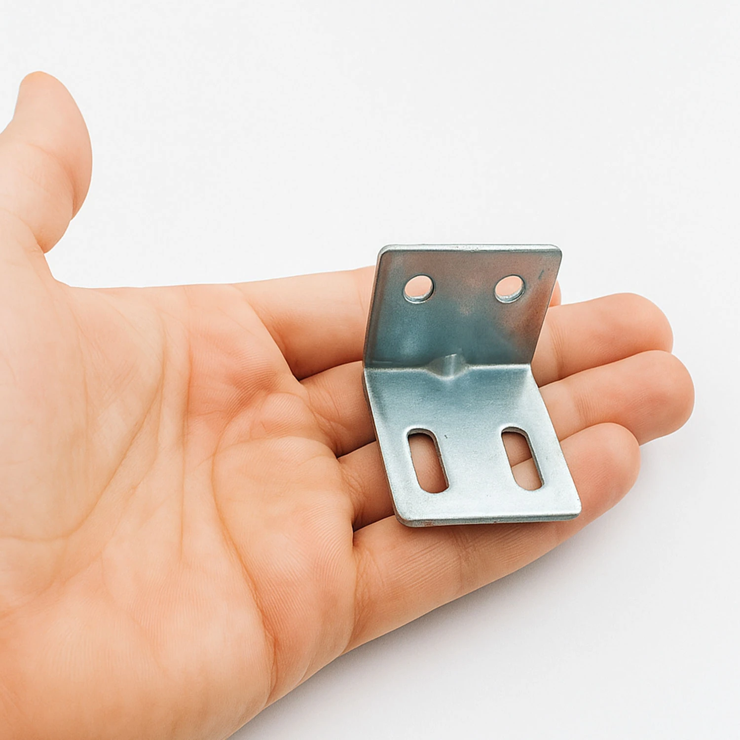 Metal L Bağlantı Demiri 30x25x38 mm (25 Adet) Raf ve Mobilya Köşe Sabitleme Dayanıklı Aparat Seti