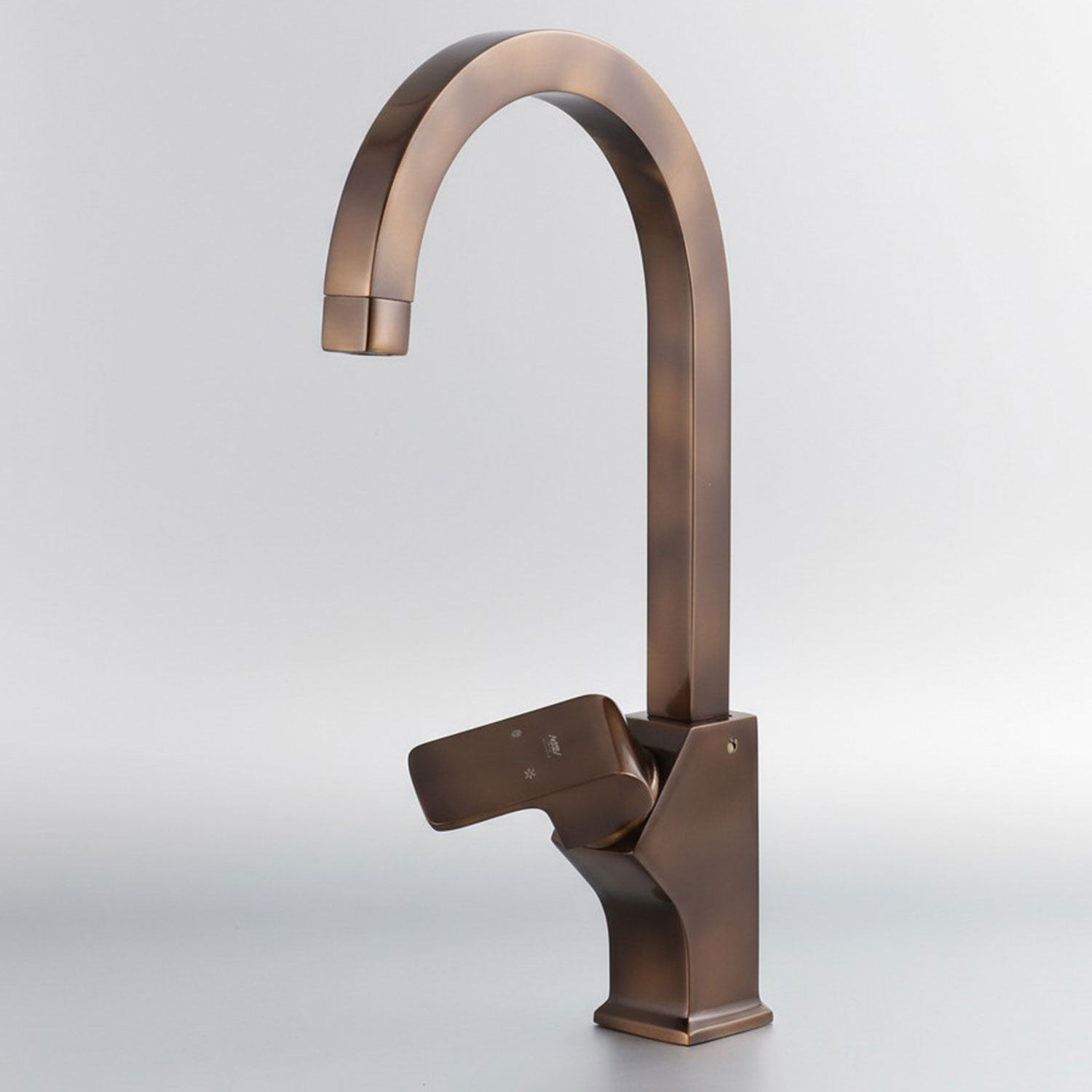 Premium Şık Bronz Özel Uzun Kuğu Evye Bataryası Yüksek Modern Tasarım Mutfak Lavabo Musluğu