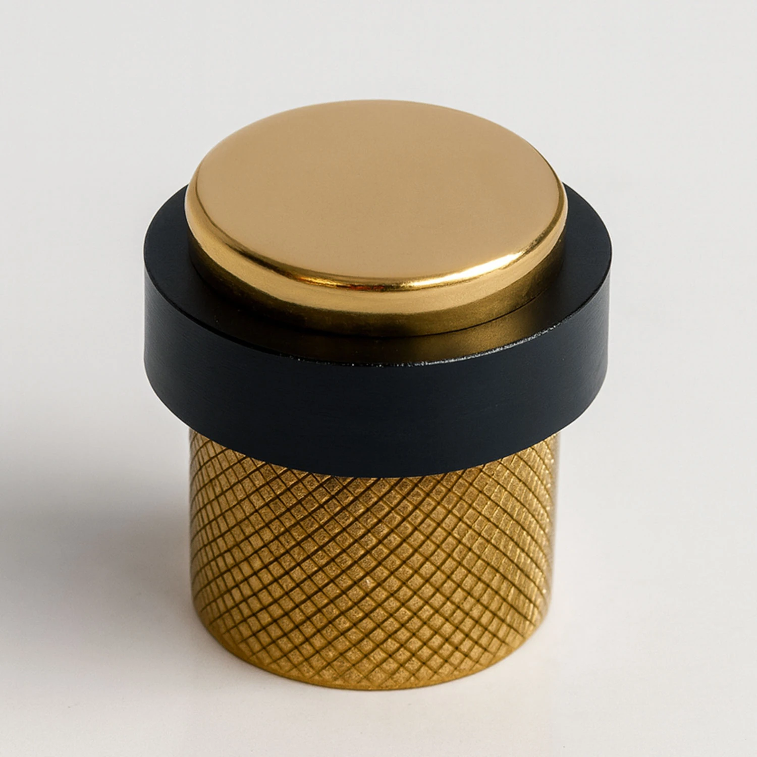 Tırtıklı Titanyum Kapı Tamponu Yüksek Dayanım Çarpma Engelleyici Metal Duvar Koruma Stoperi