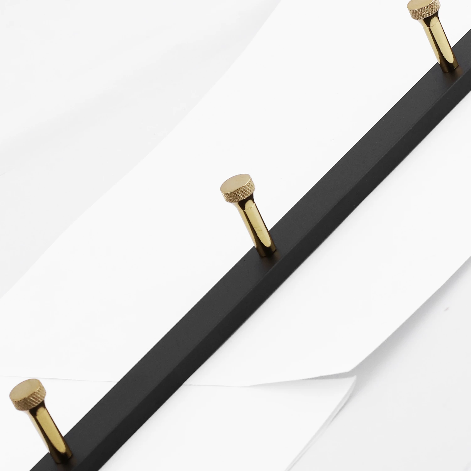 Metal Siyah Gold 4'lü Birleşik Portmanto Vestiyer Anahtarlık Askısı Duvar Monteli Vidalı Elbise Asma