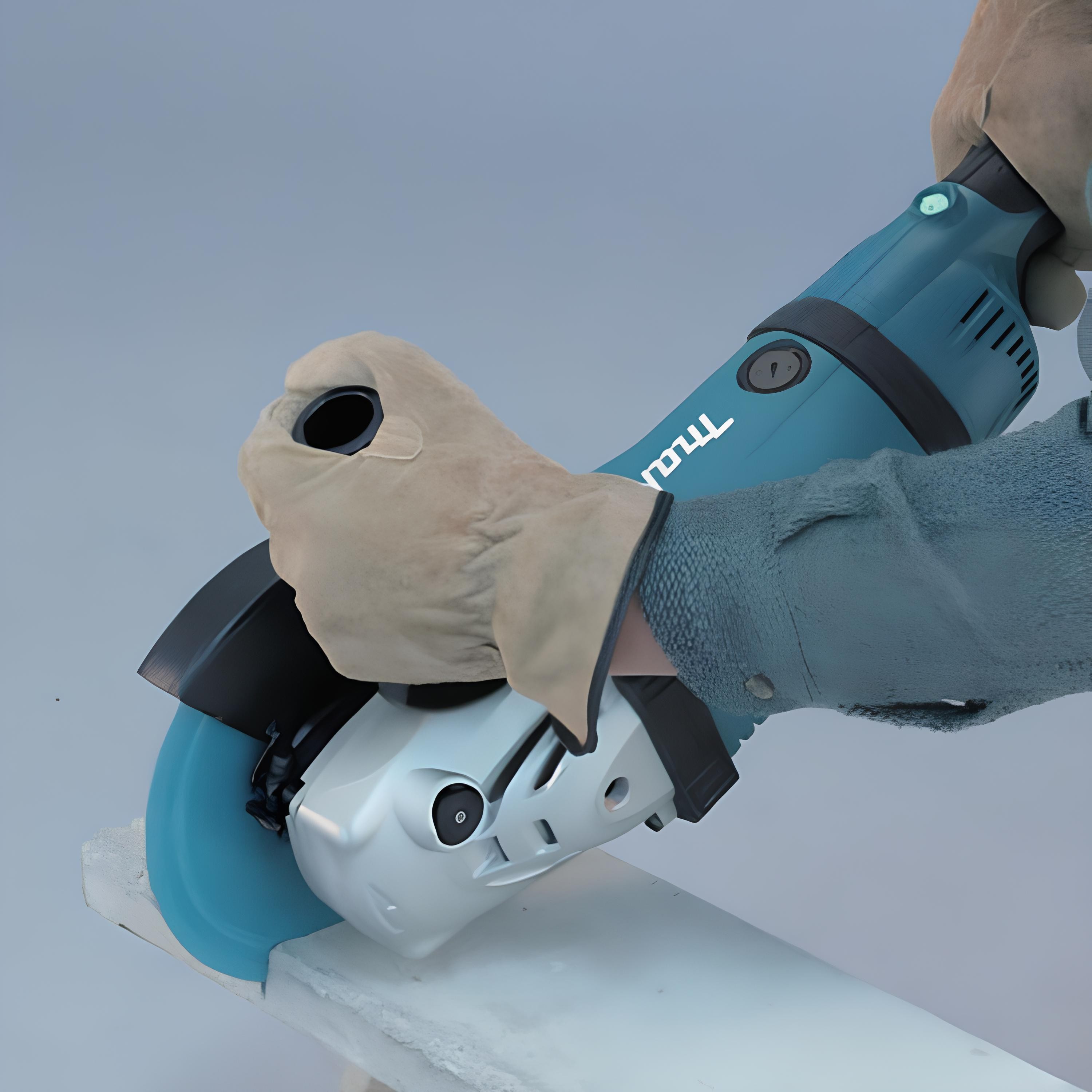 Makita GA7030 180 mm Büyük Taşlama Makinesi 2400 W