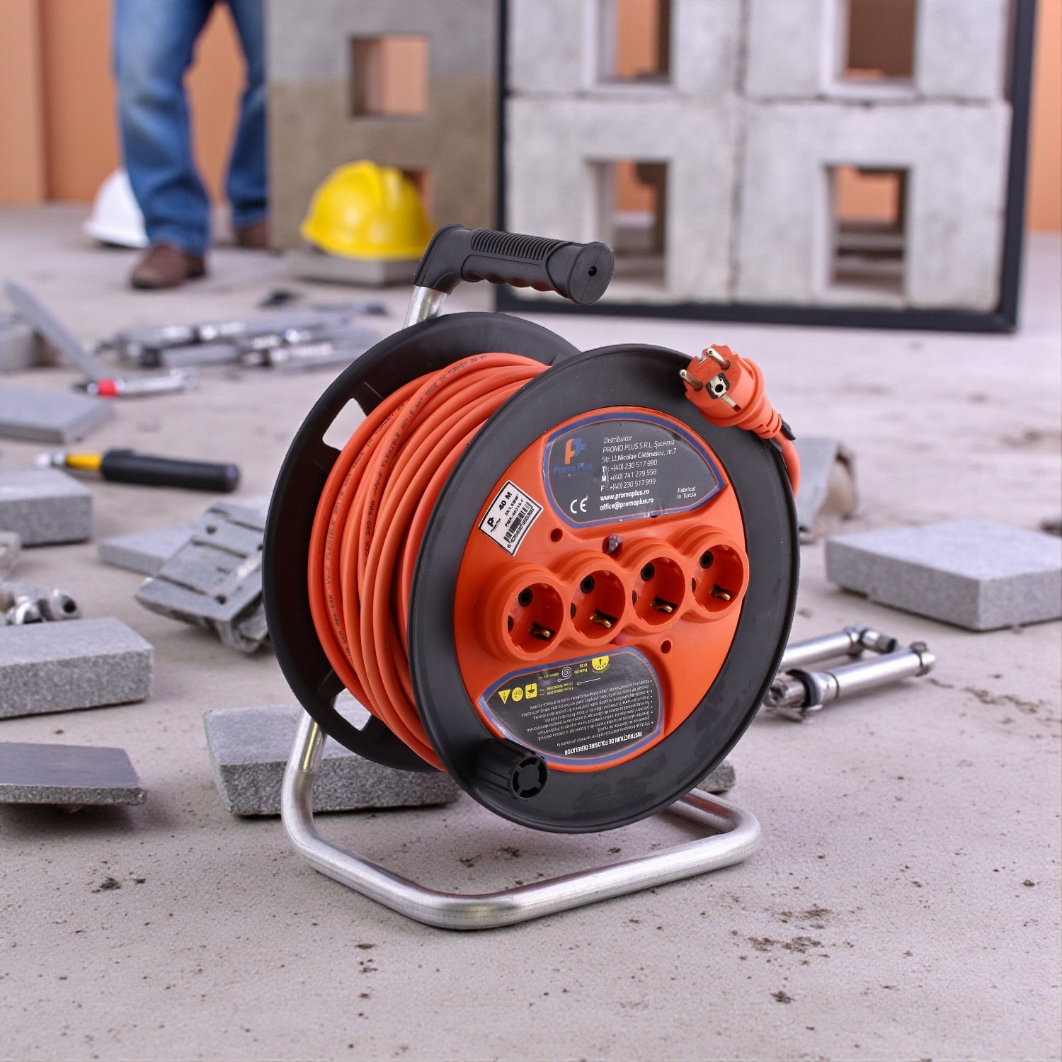 Makaralı CCA Uzatma Kablosu 3x1.5 mm 40 Metre Termal Sigortalı Plastik Seyyar 4 Prizli Monofaze