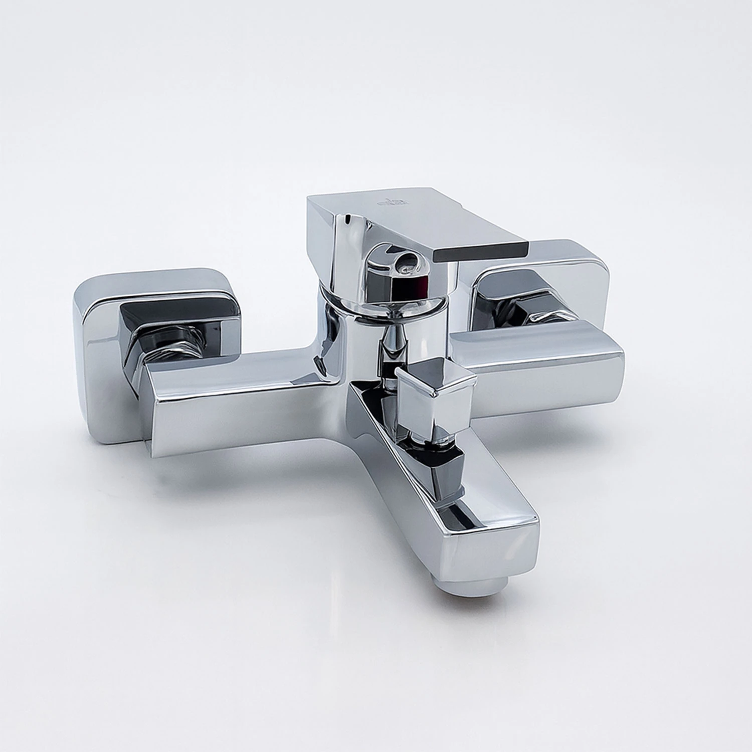 Banyo Bataryası Krom Kaplama Paslanmaz Gövde Seramik Kartuşlu Su Tasarruflu Duvar Tipi Musluk