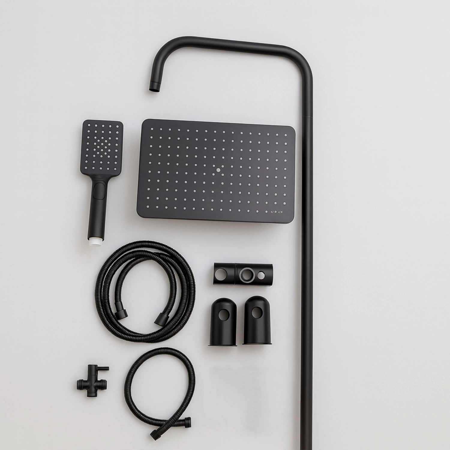 Robot Duş Seti Siyah Tam Takım Lüks Yağmurlama ve Çok Fonksiyonlu El Duşu Başlıklı Vidalı Duş Sistemi