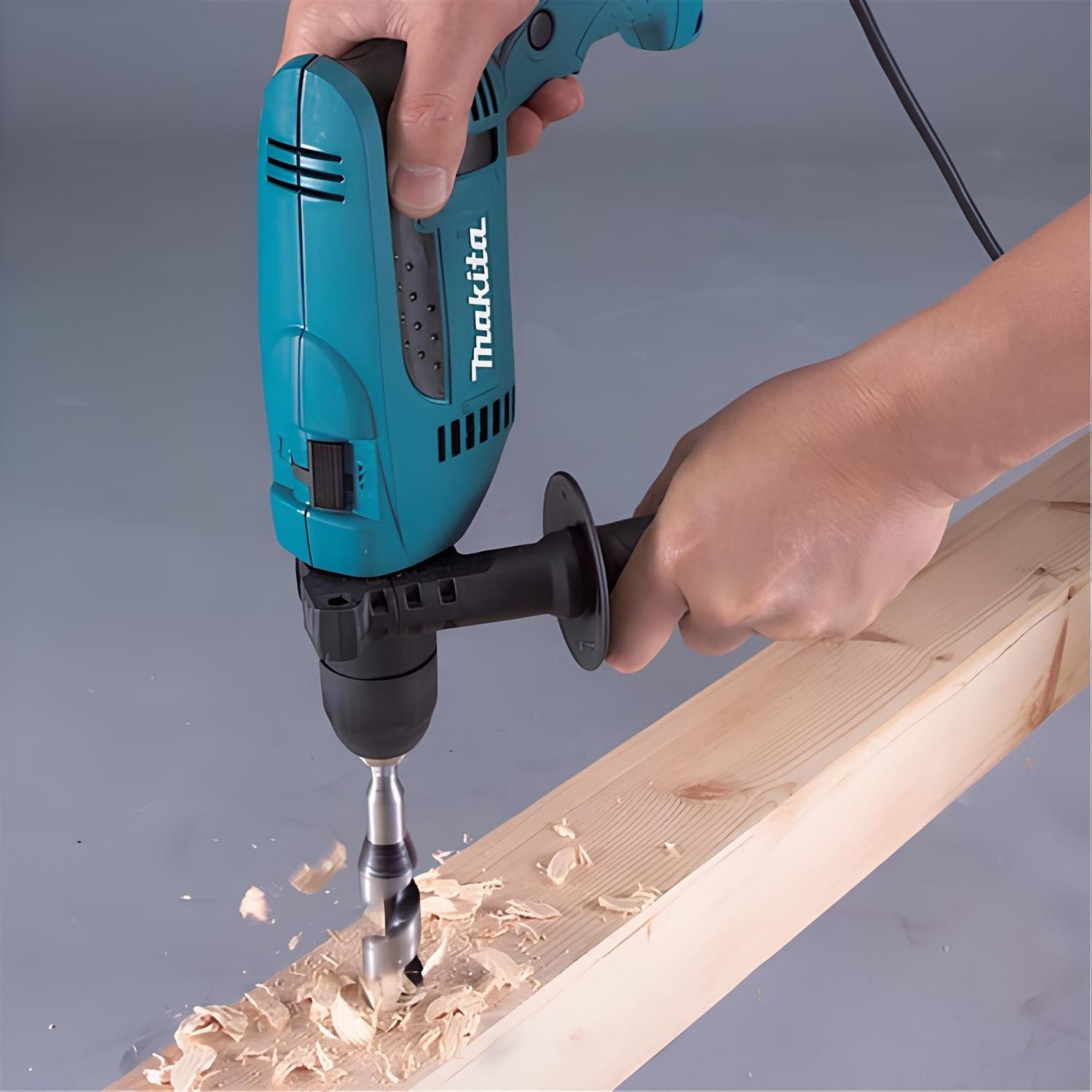 Makita HP1640 Darbeli Matkap Metal Beton Ahşap Kırıcı Delici Hilti 680 W