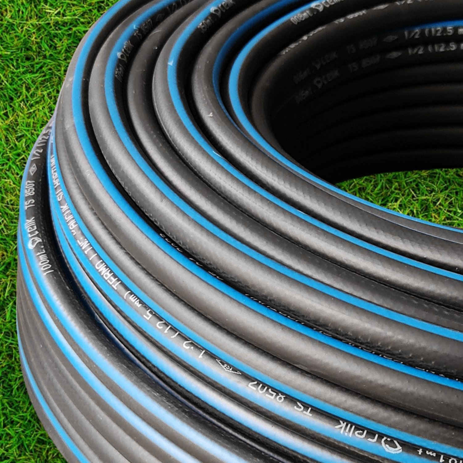 Termo Kauçuklu Bahçe Hortumu 20 Metre Dayanıklı 3 Katlı Sağlam Su Sulama Yıkama Hortum 12.5 mm 1/2"