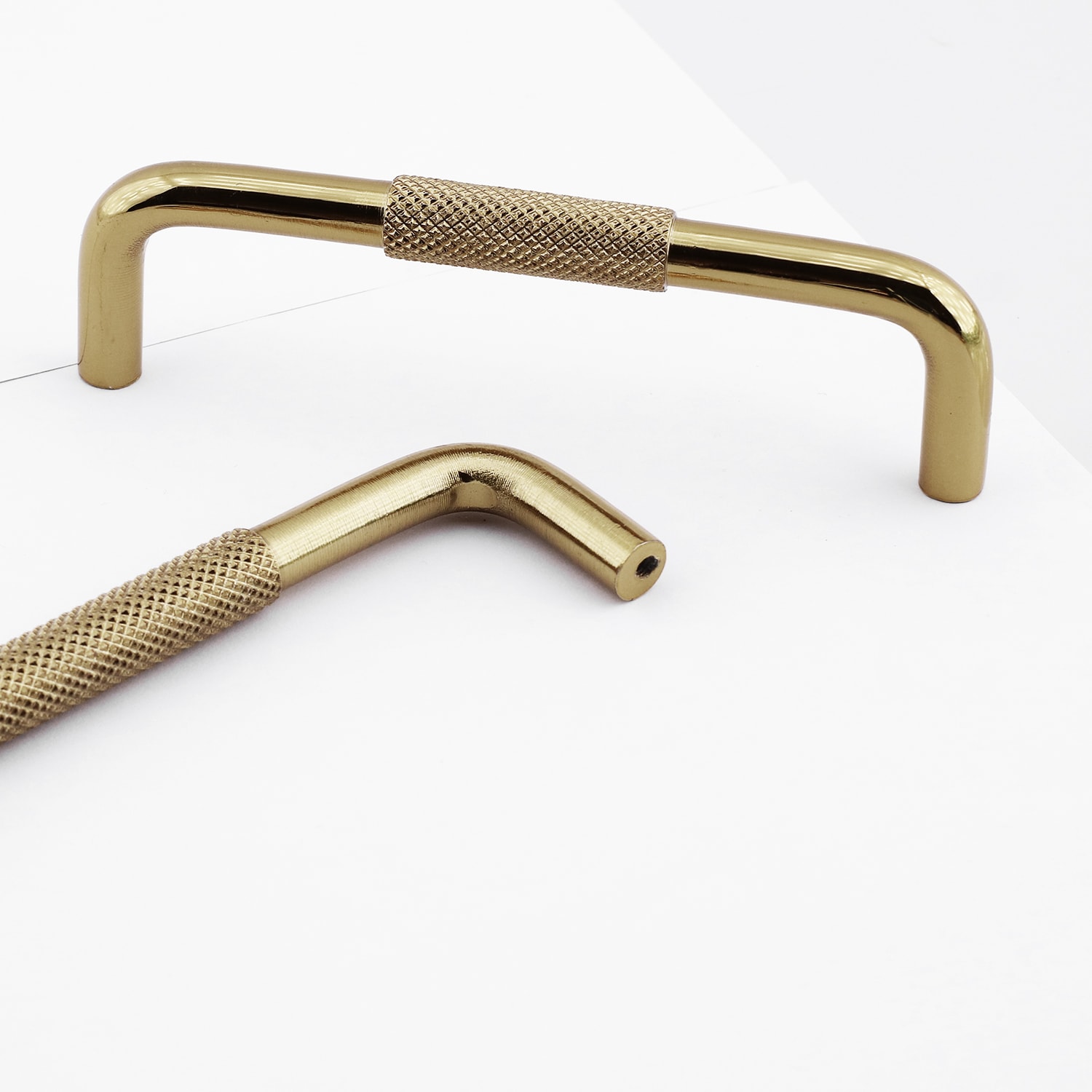 Tırtıklı Altın Gold Metal Kulp 160 mm 16 cm Mobilya Çekmece Dolap Dolabı Modern Kapak Kulpları