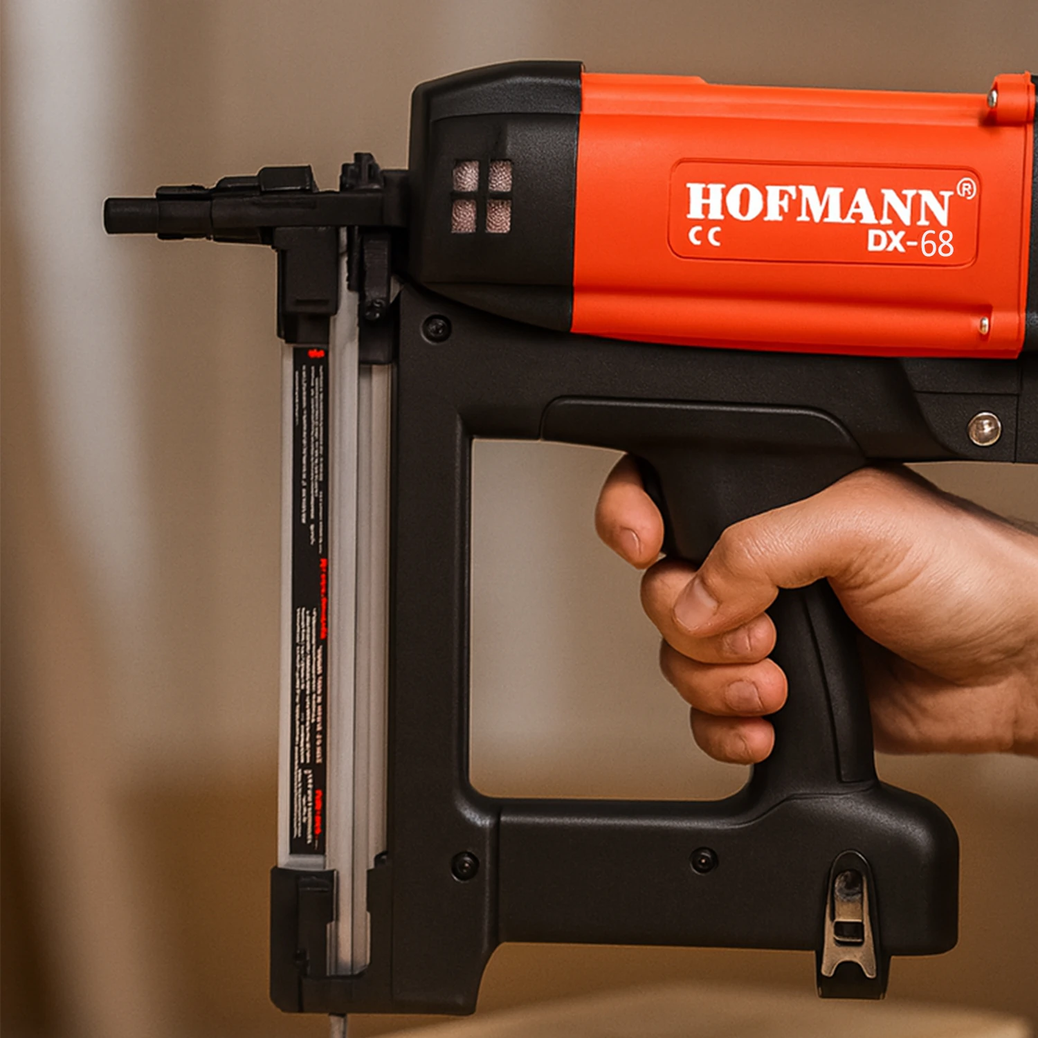 Gazlı DK68 Hafif Başlı Çivi Çakma Tabancası Şarjlı Bataryalı Pnömatik Çivi Çakma Döşeme Makinesi