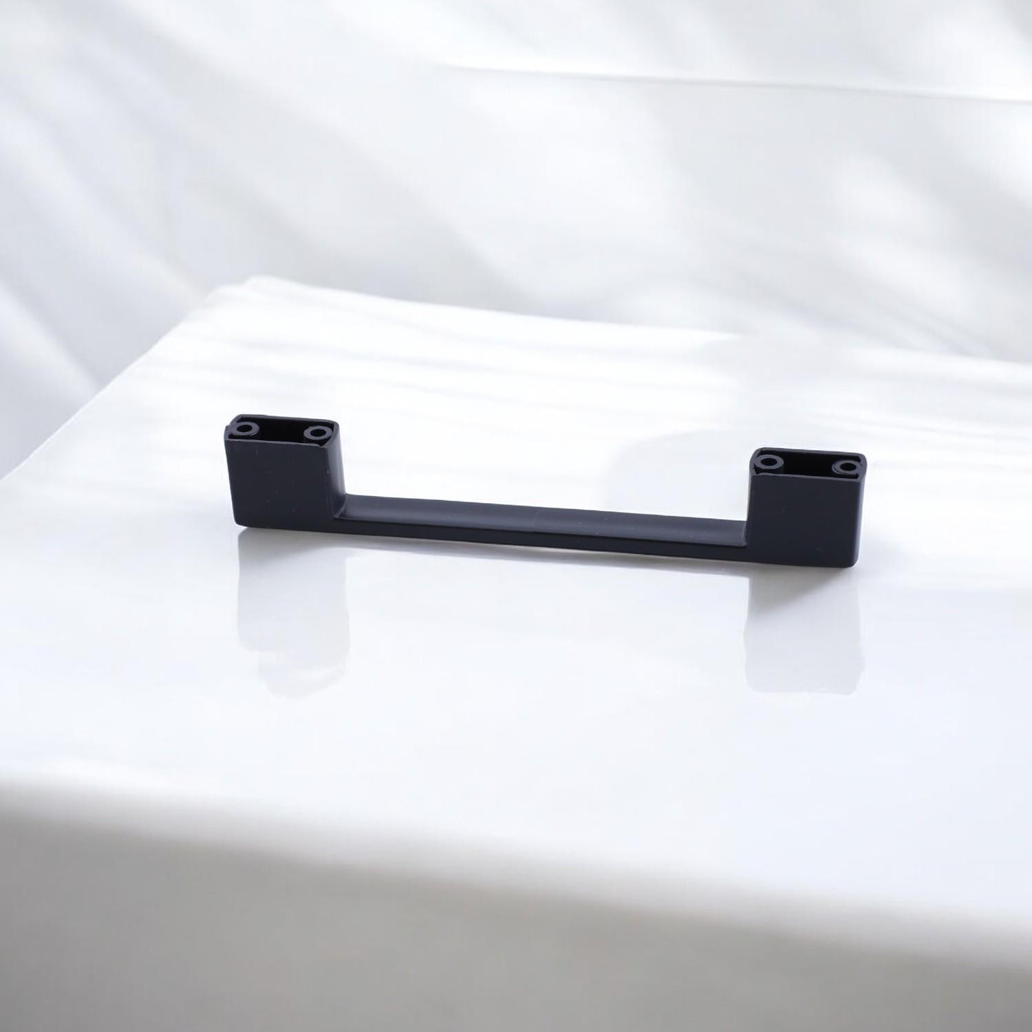 Gölcük 128 mm (SERT PLASTİK) Kulp Siyah Mobilya Çekmece Mutfak Dolap Dolabı Kulpu Kulbu Kulpları