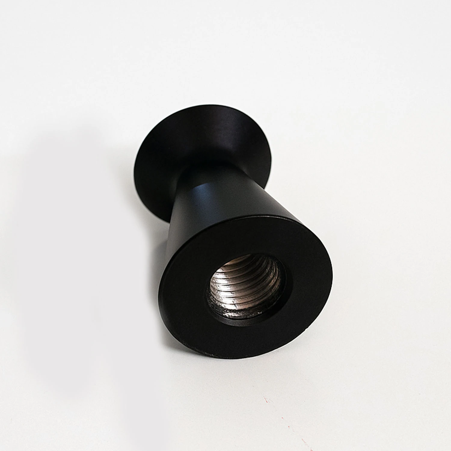 Falko Askı Mat Siyah Metal Askılık Banyo Mutfak Salon Askısı Şık Tasarım Dayanıklı Kullanım