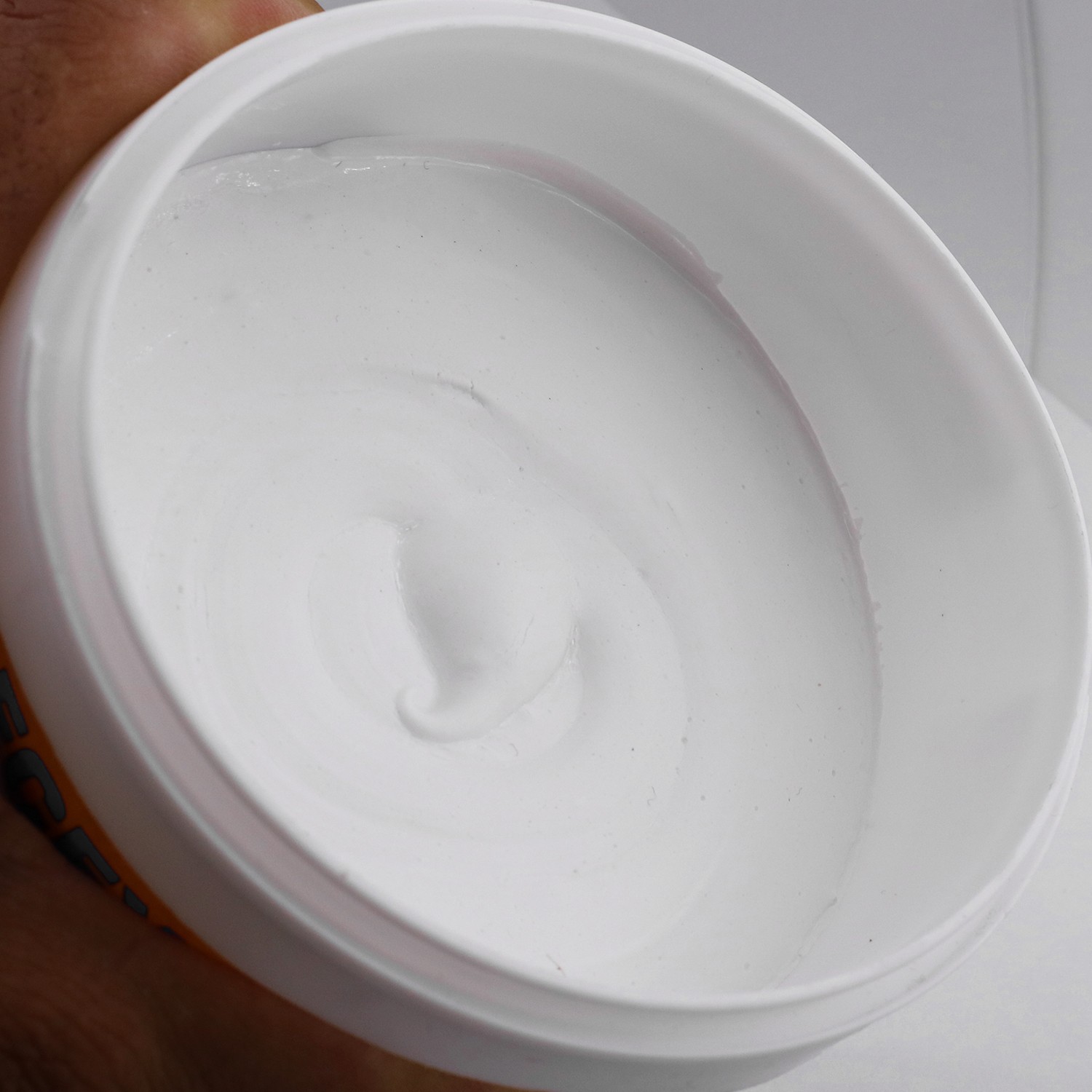 Ahşap Parke Çizik Giderici Masif Kaplama Beyaz Renk 1 Kg Tamir Dolgu Boşluk Doldurucu Onarım Macunu