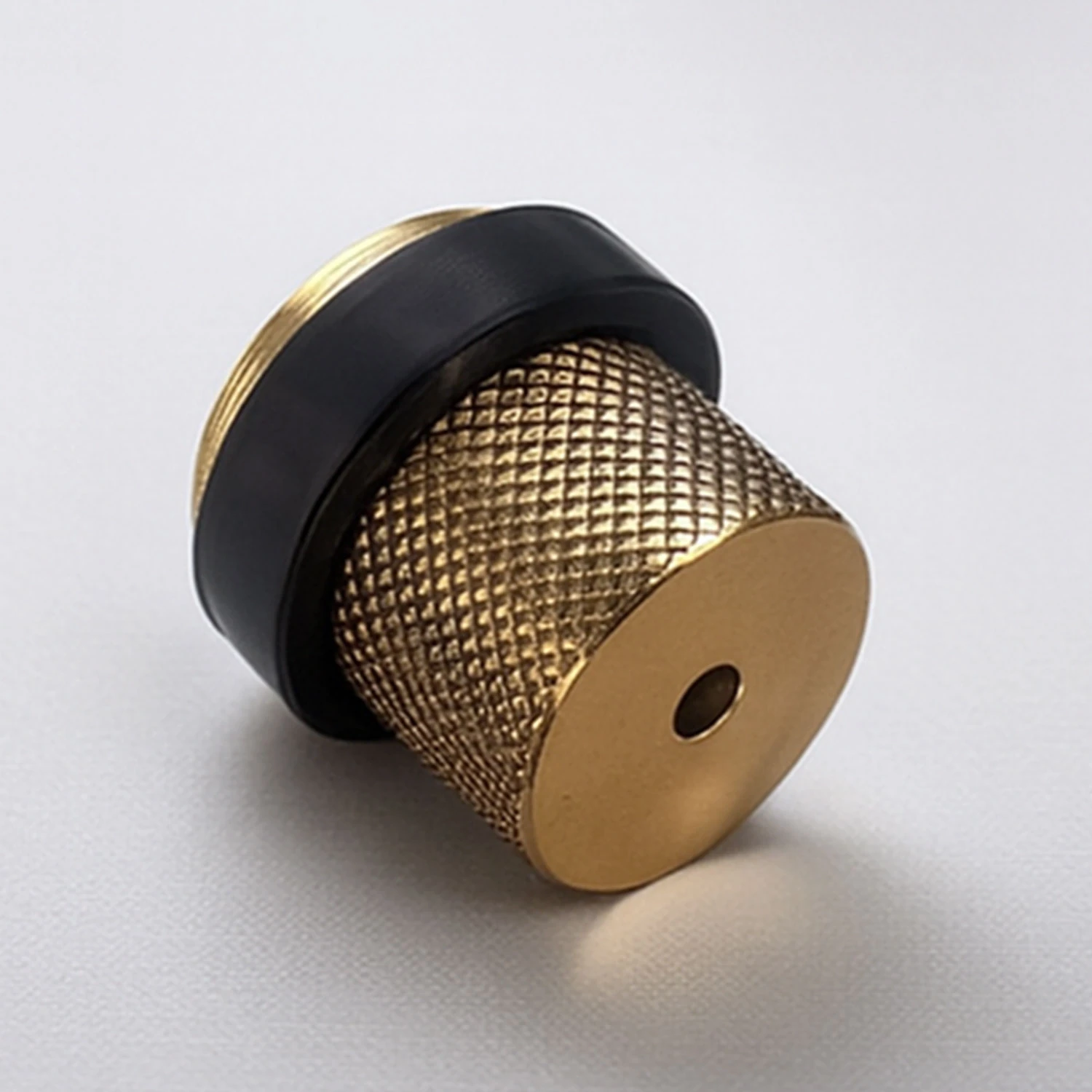 Tırtıklı Titanyum Kapı Tamponu Yüksek Dayanım Çarpma Engelleyici Metal Duvar Koruma Stoperi