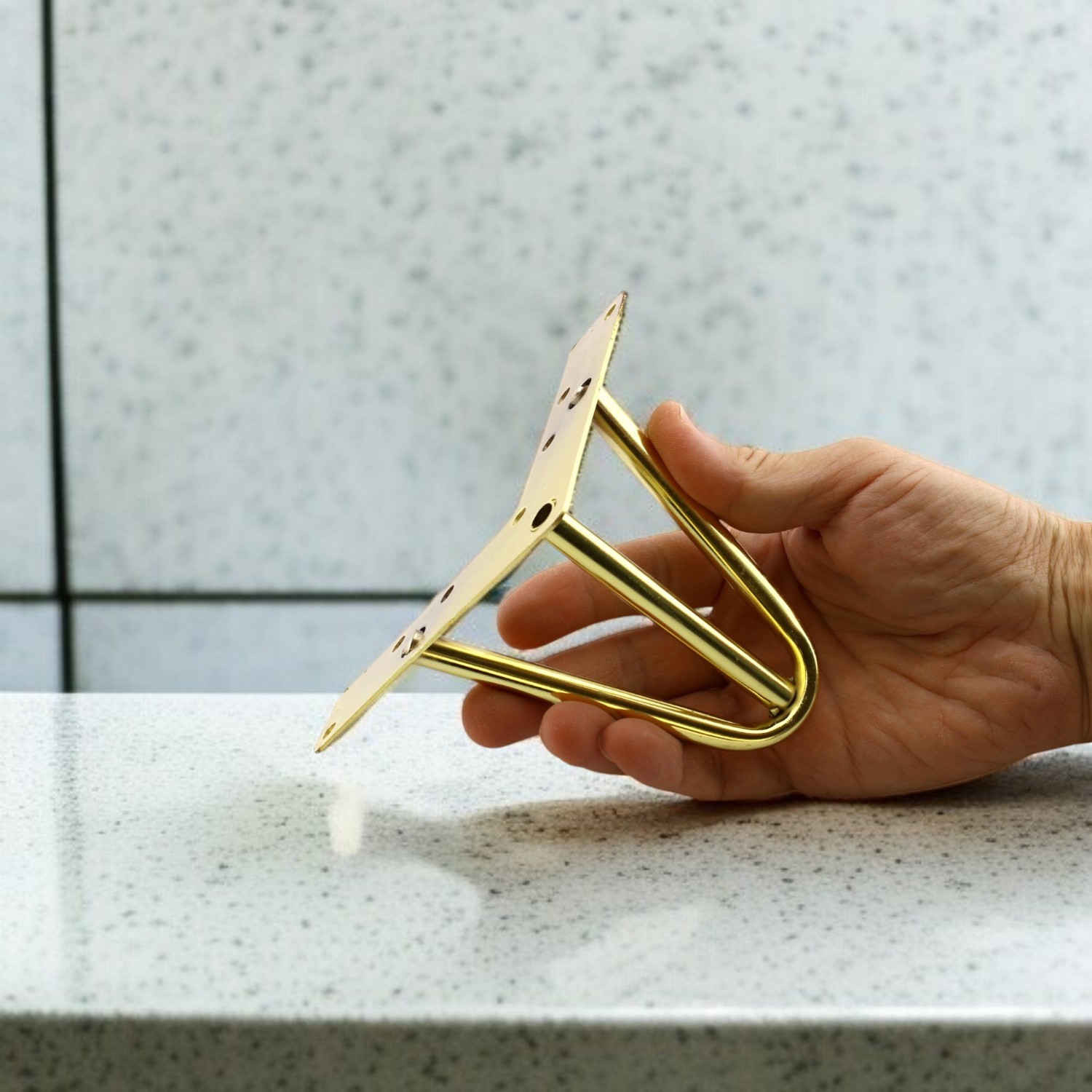 Üçgen Metal Gold Altın Ayak 10 cm Lüks Mobilya Kanepe Berjer Sehpa Ünite Koltuk Ayağı Baza Ayakları