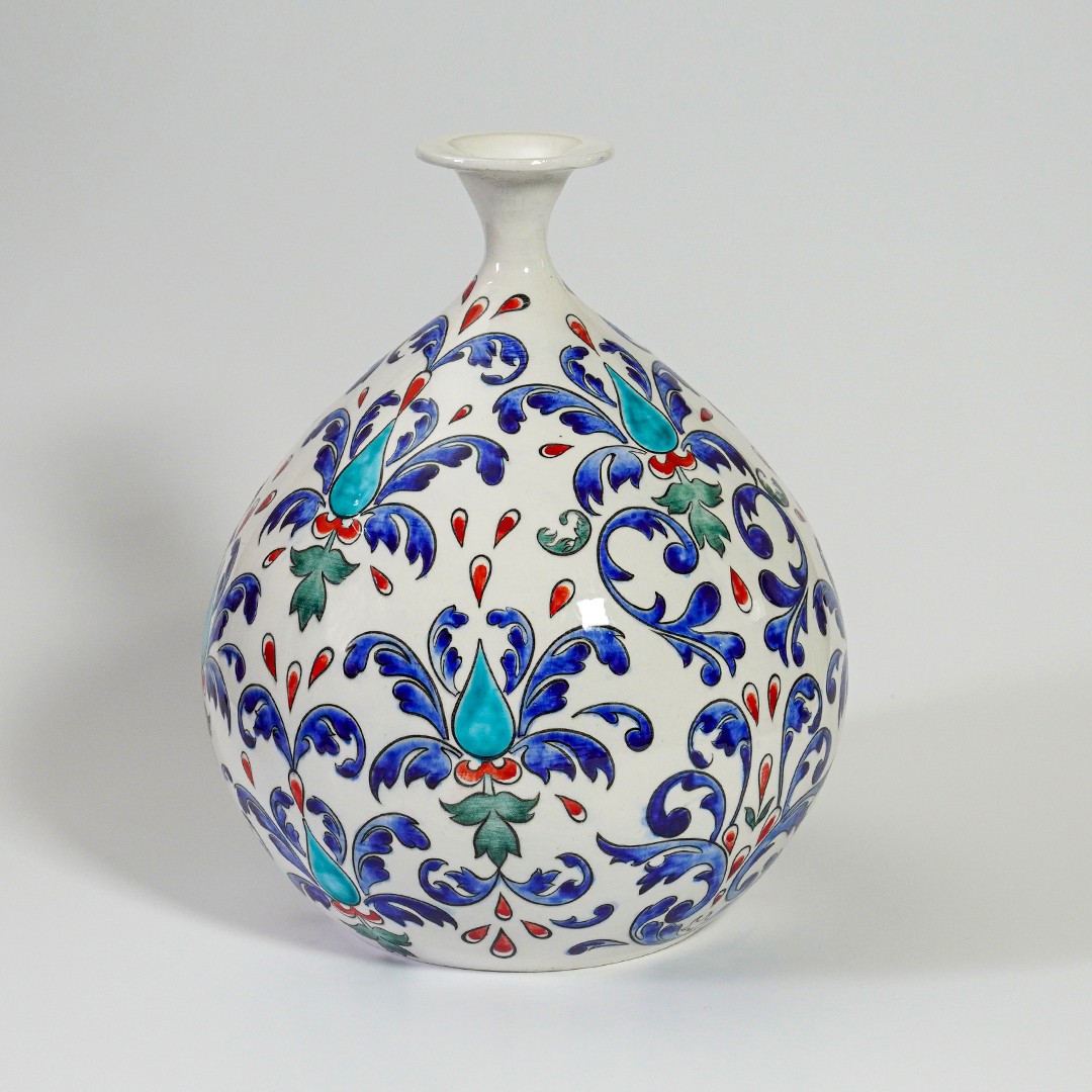 Turkish job patterned vase