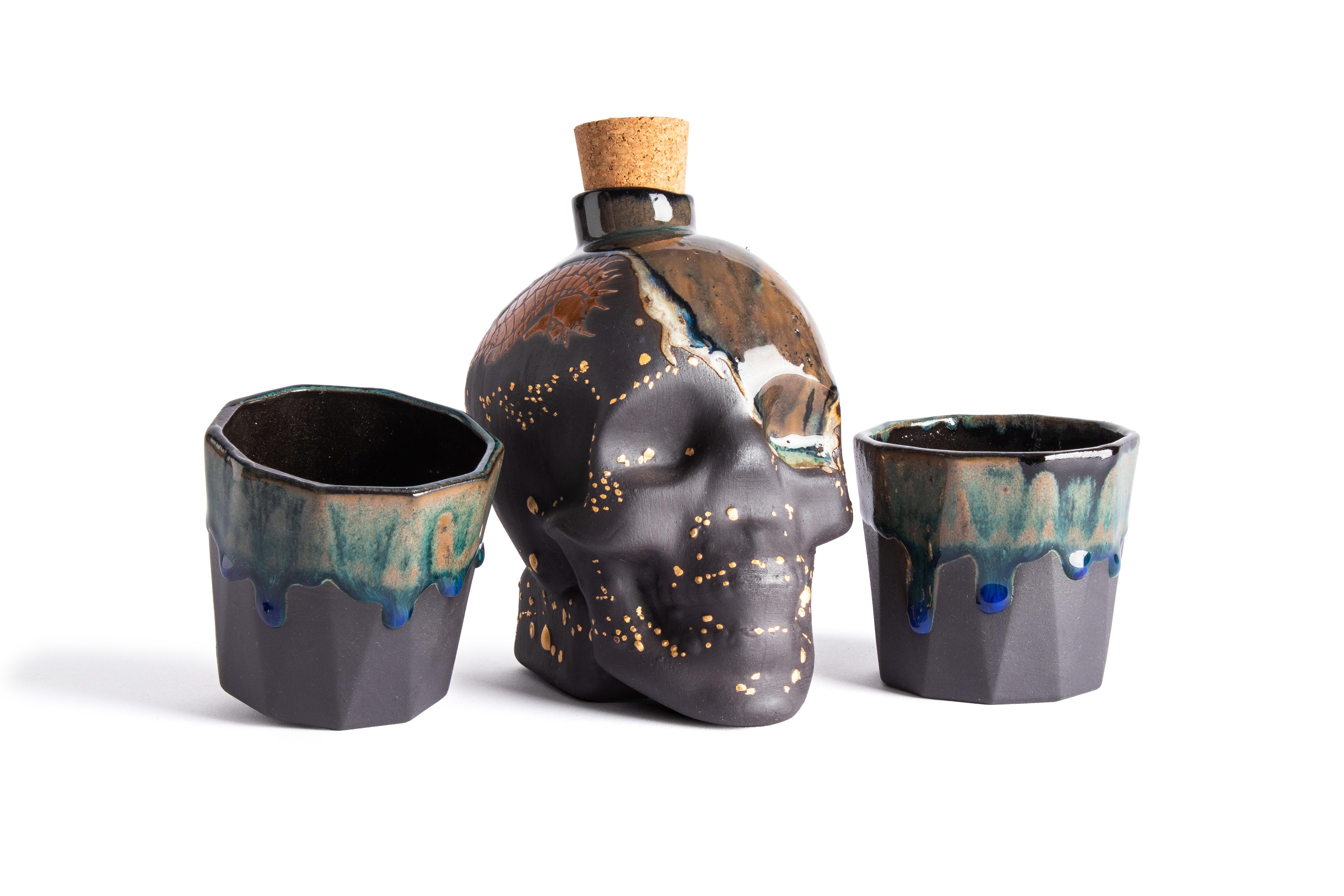 Skull Caraf and Cup Set - Siyah Stoneware - Seahorse Skull