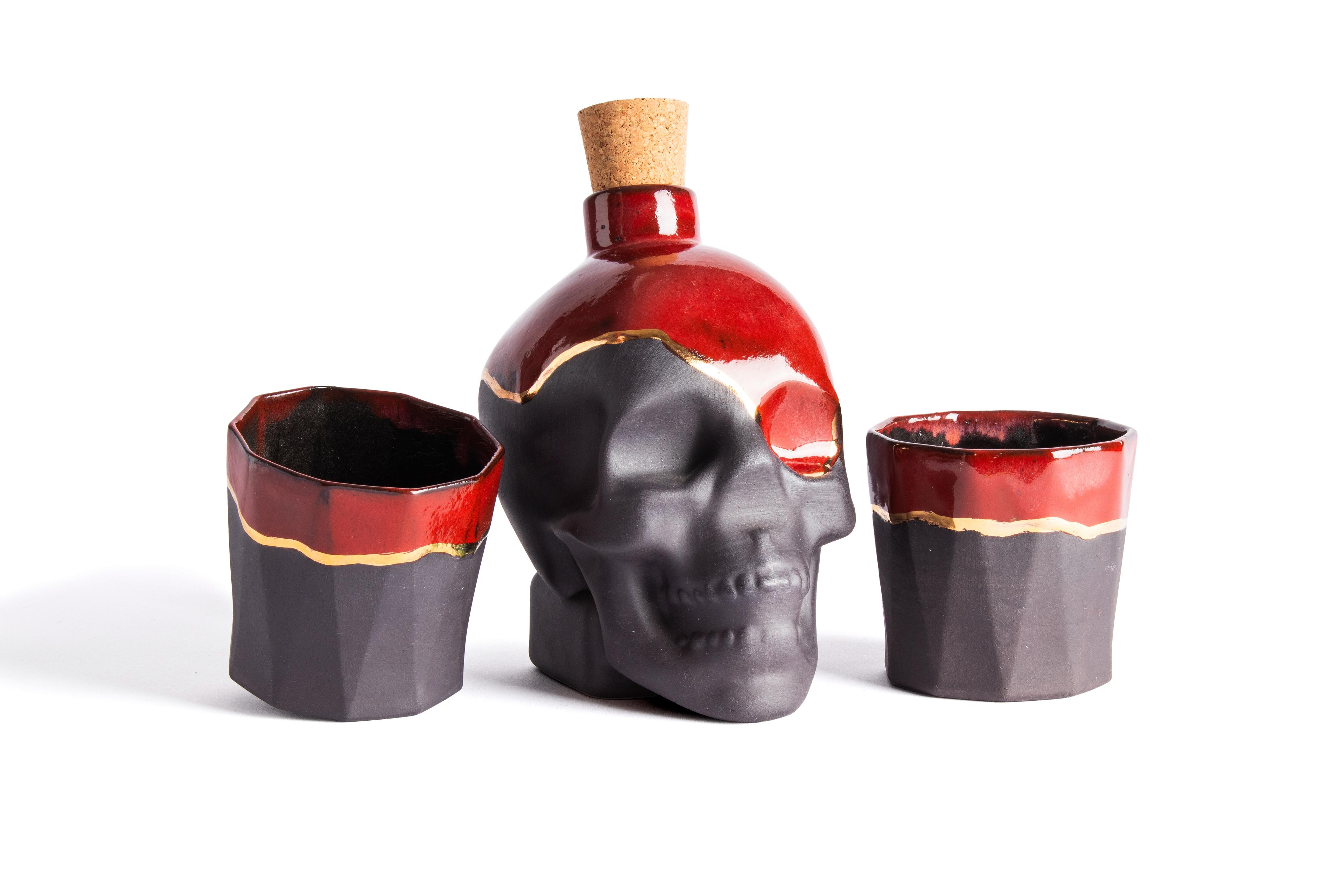 Skull Karaf ve Bardak Seti - Siyah Stoneware -Red