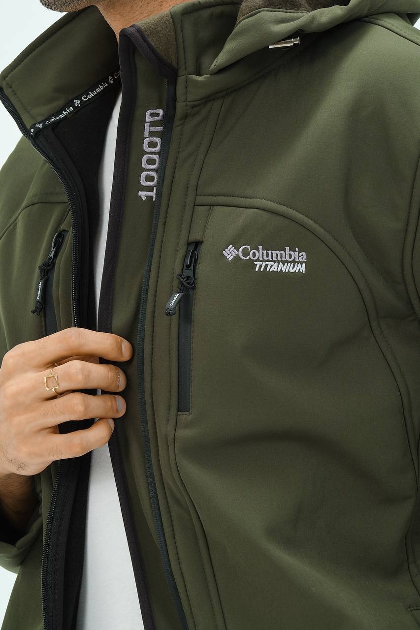 Columbia Softshell Mont - Dayanıklı ve Su Geçirmez Tasarım