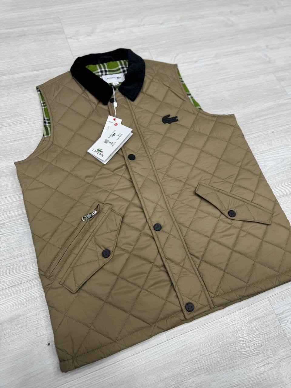 Lacoste Yelek