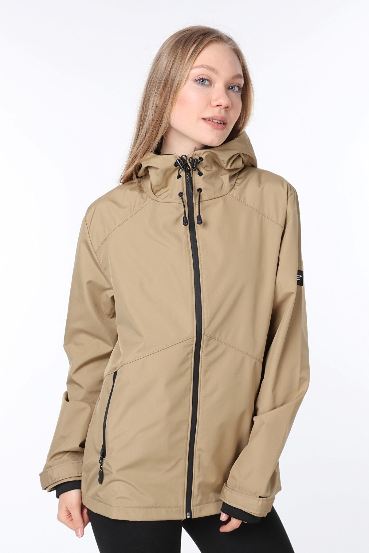 Ghassy Co.Kadın Rüzgarlık/Yağmurluk Omuz Detaylı Mevsimlik Taş Spor Ceket - BEJ