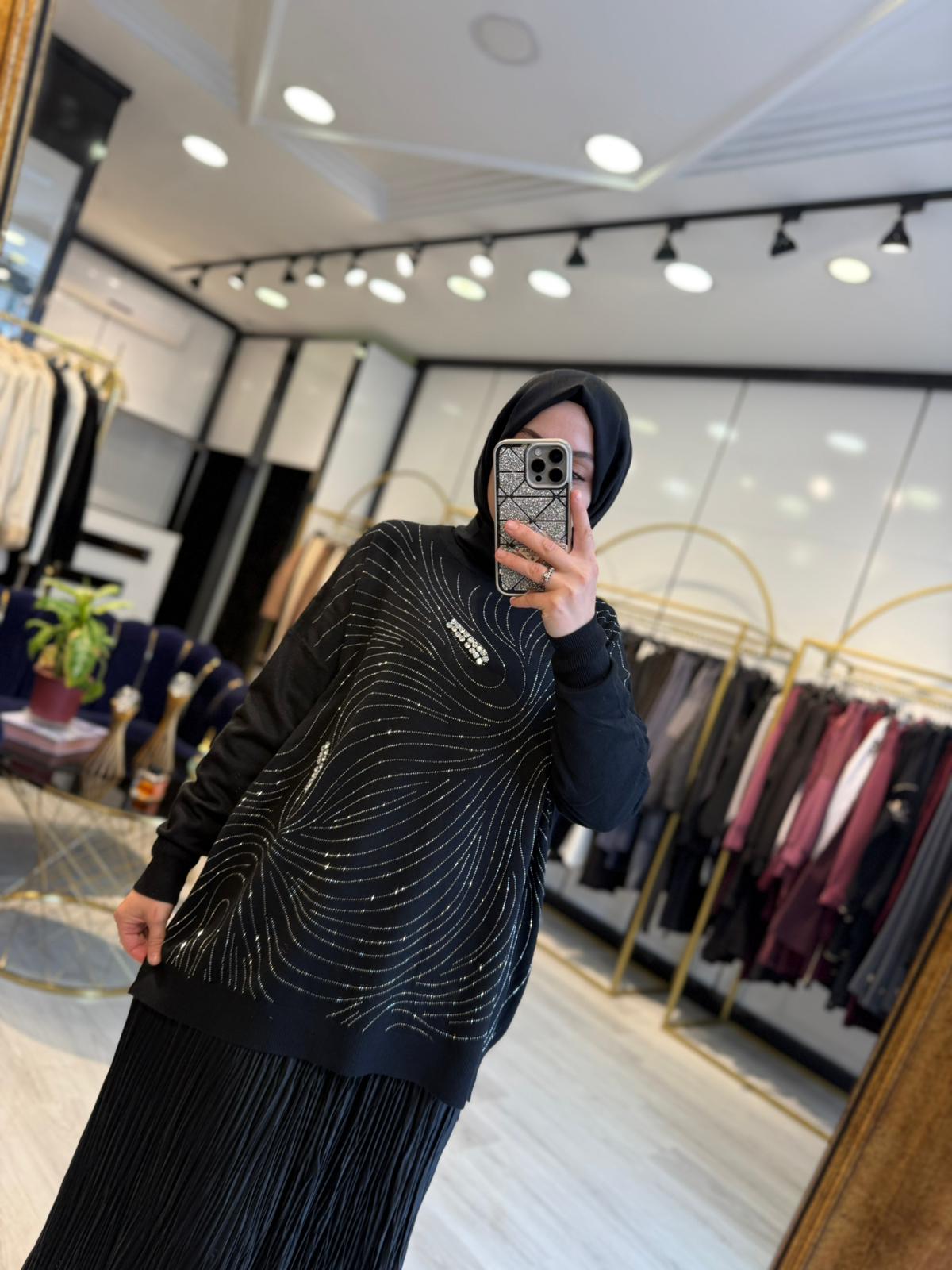 Taşlı Ağ Desenli Tunik - Siyah