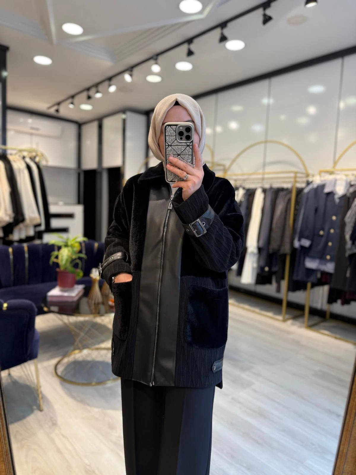 Kürk Ve Deri Kombinli Mont - Siyah