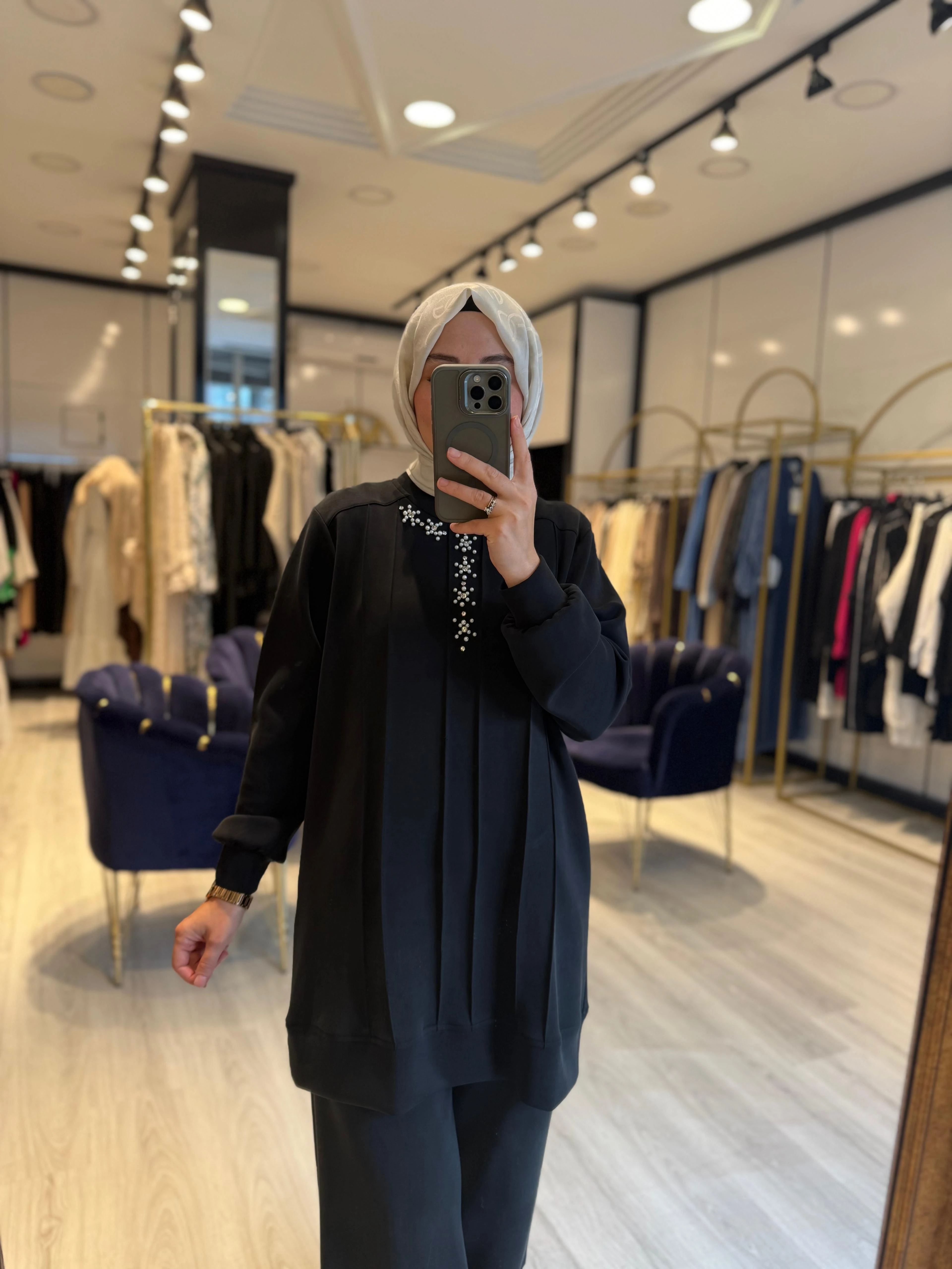 İnci Detaylı Takım - Siyah