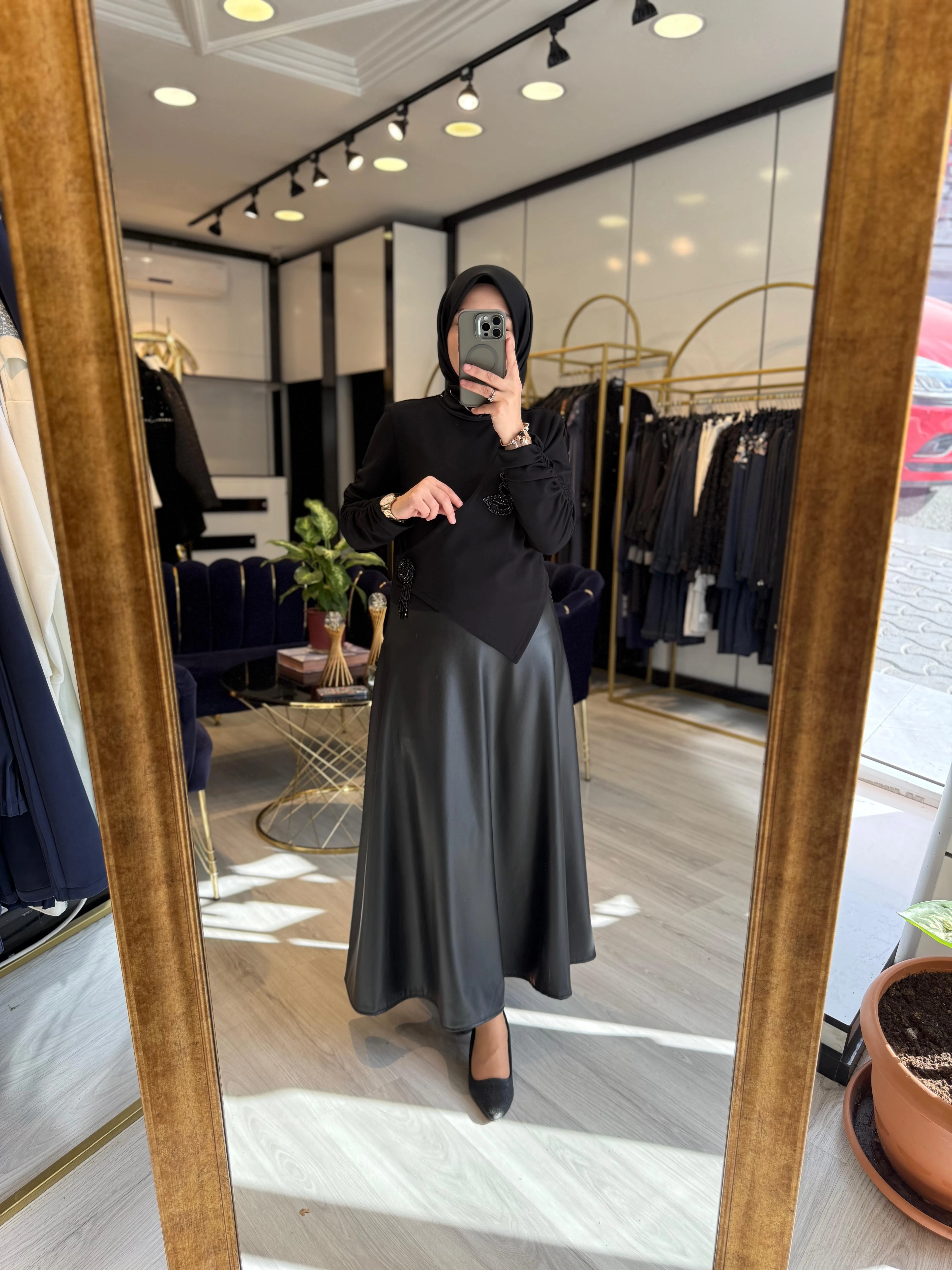 Deri Etekli Tasarım Elbise