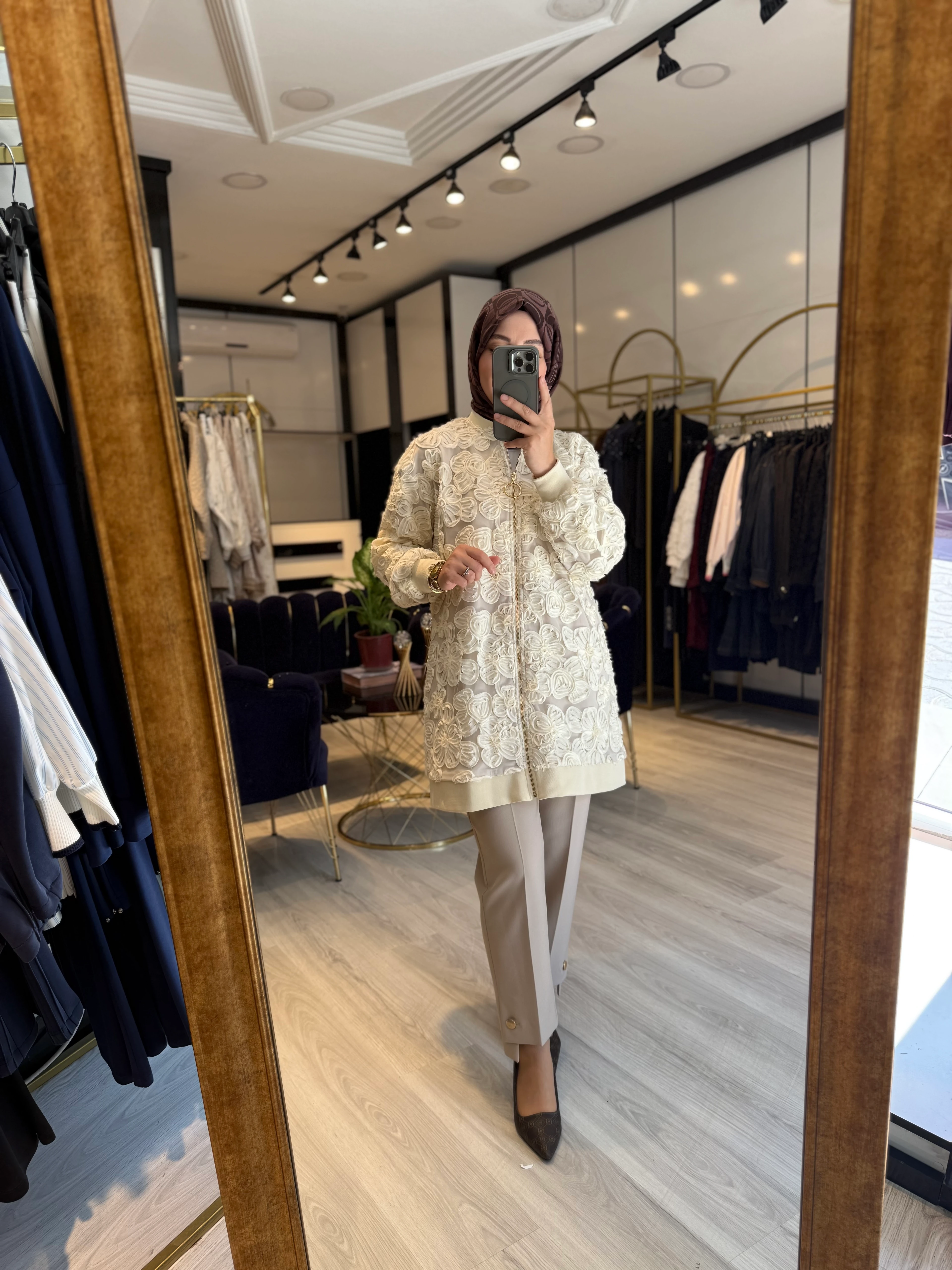 Kabartma Desen Bomber Ceket - Bej