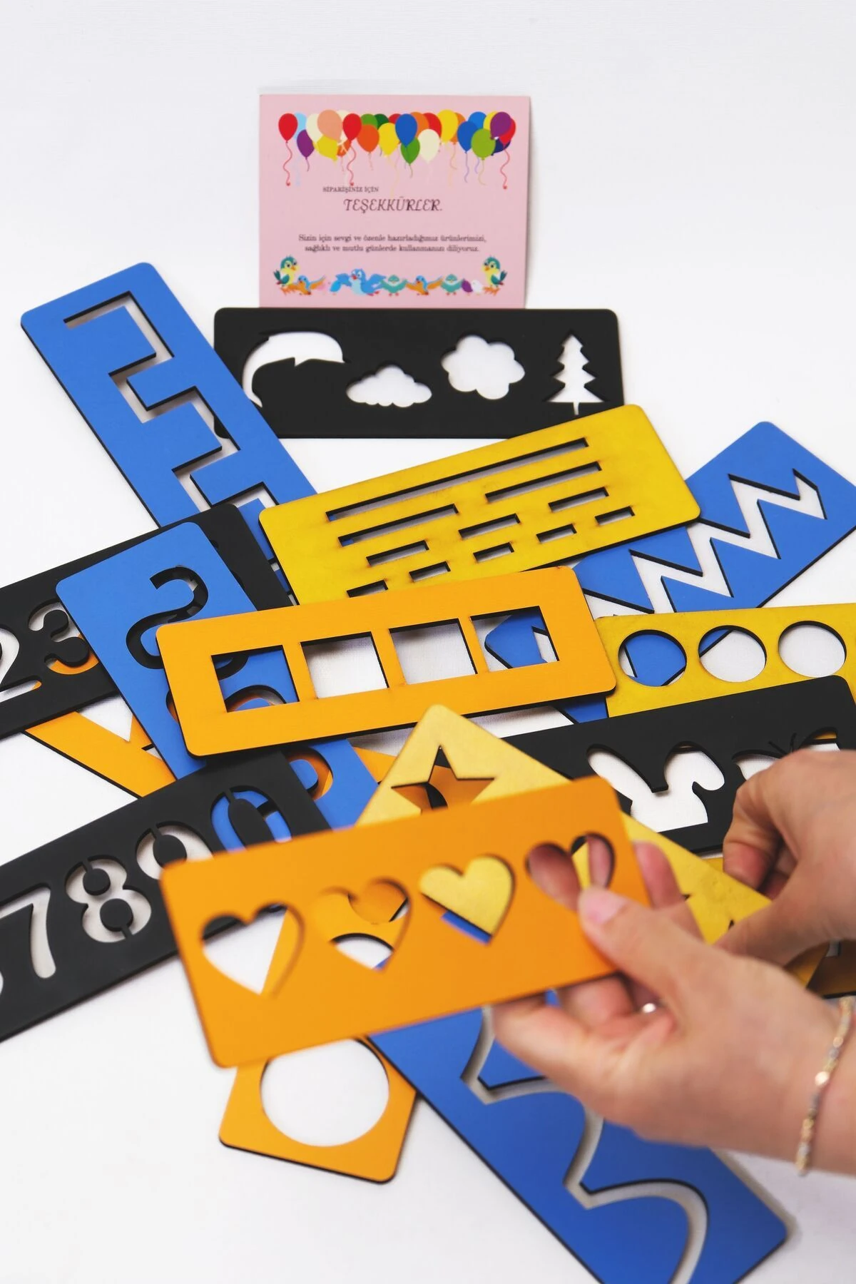 4 Renkli El Kası Geliştirme Ve Çizgi, Sayı Ve Şekil Çalışmaları Seti 16 Parça