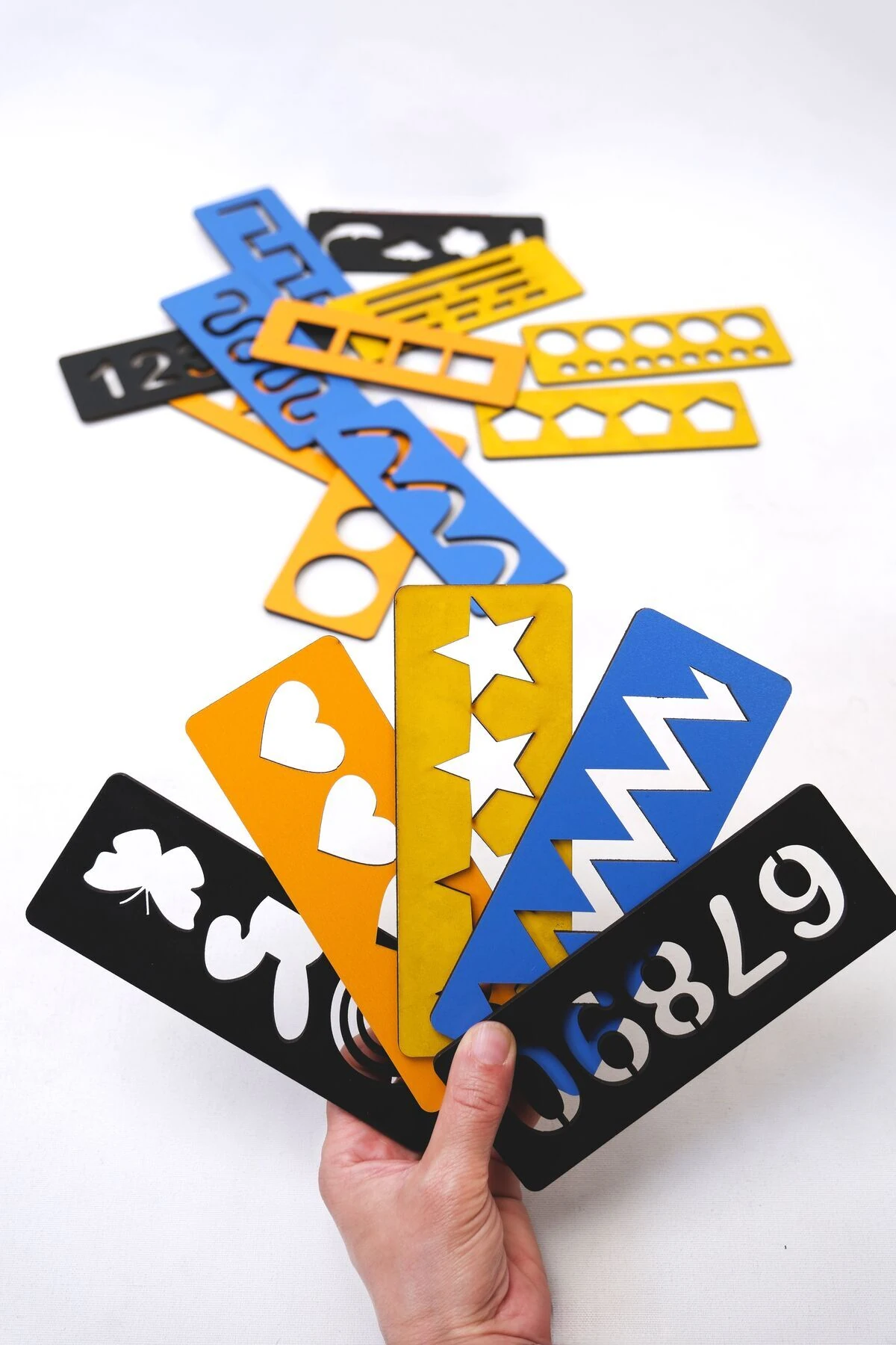 4 Renkli El Kası Geliştirme Ve Çizgi, Sayı Ve Şekil Çalışmaları Seti 16 Parça