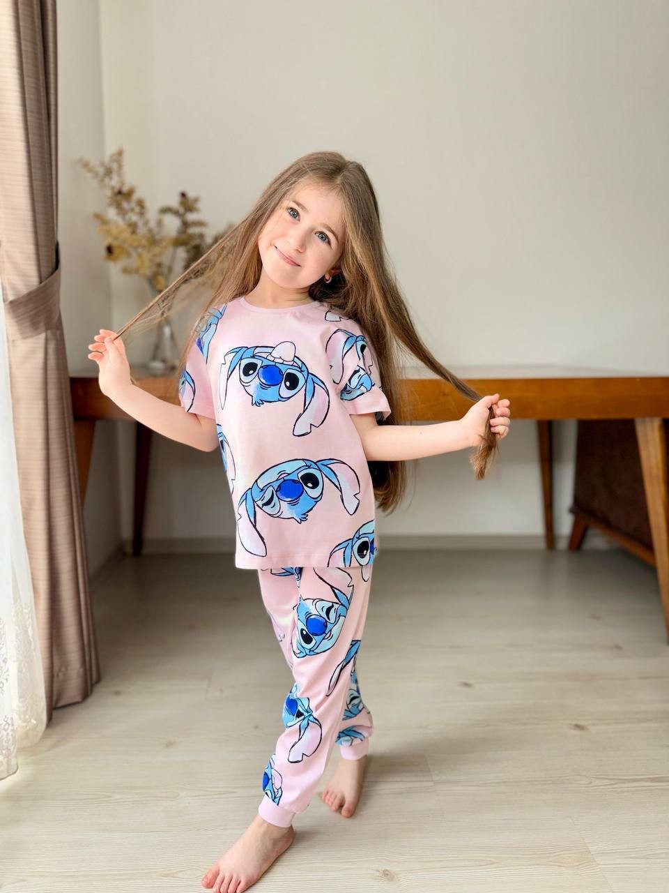 Stitch kısa kollu pembe pijama takımı