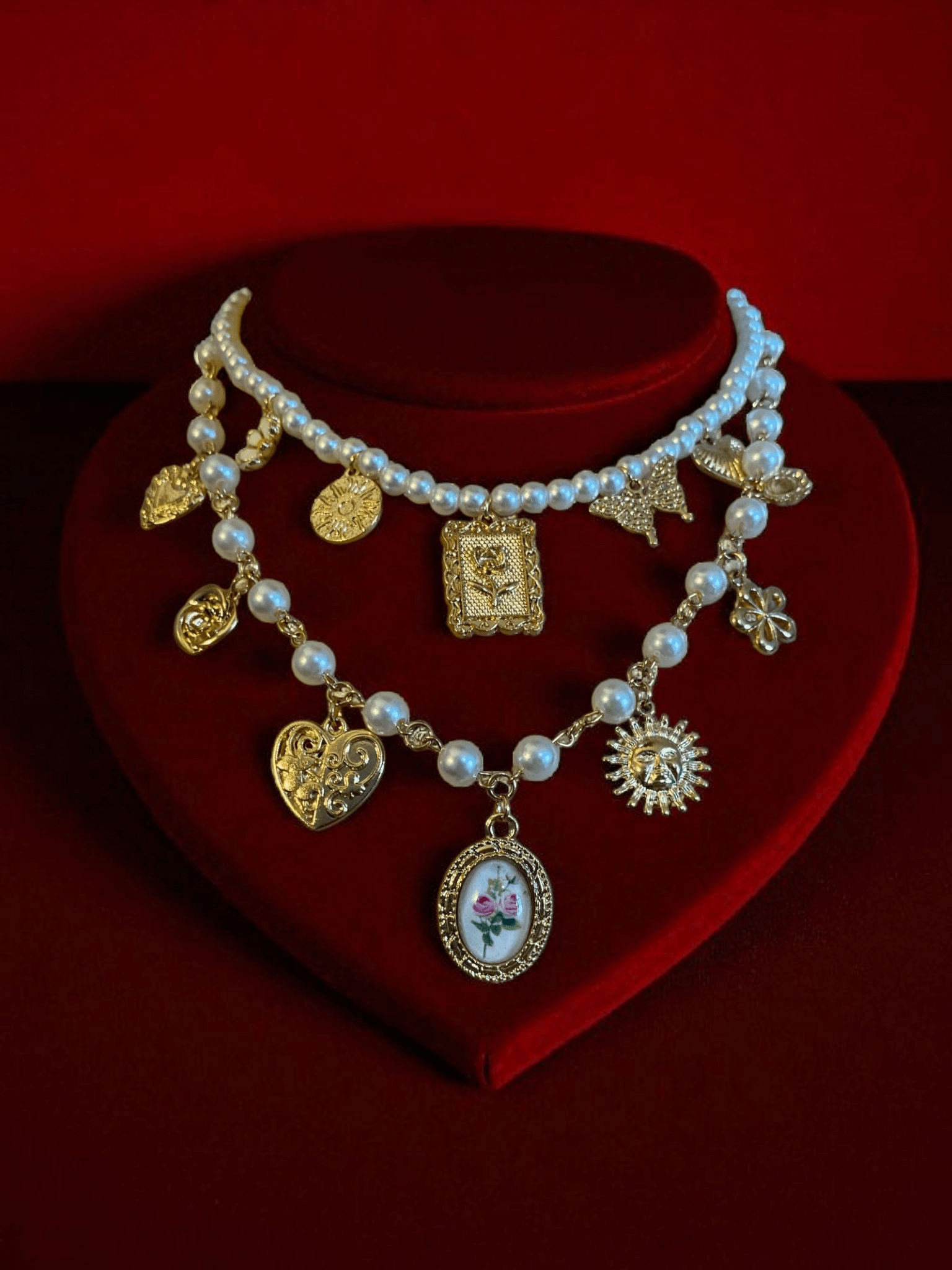 Vintage İncili Fransız Saray Model Çiçek Desenli İkili Charm Kolye
