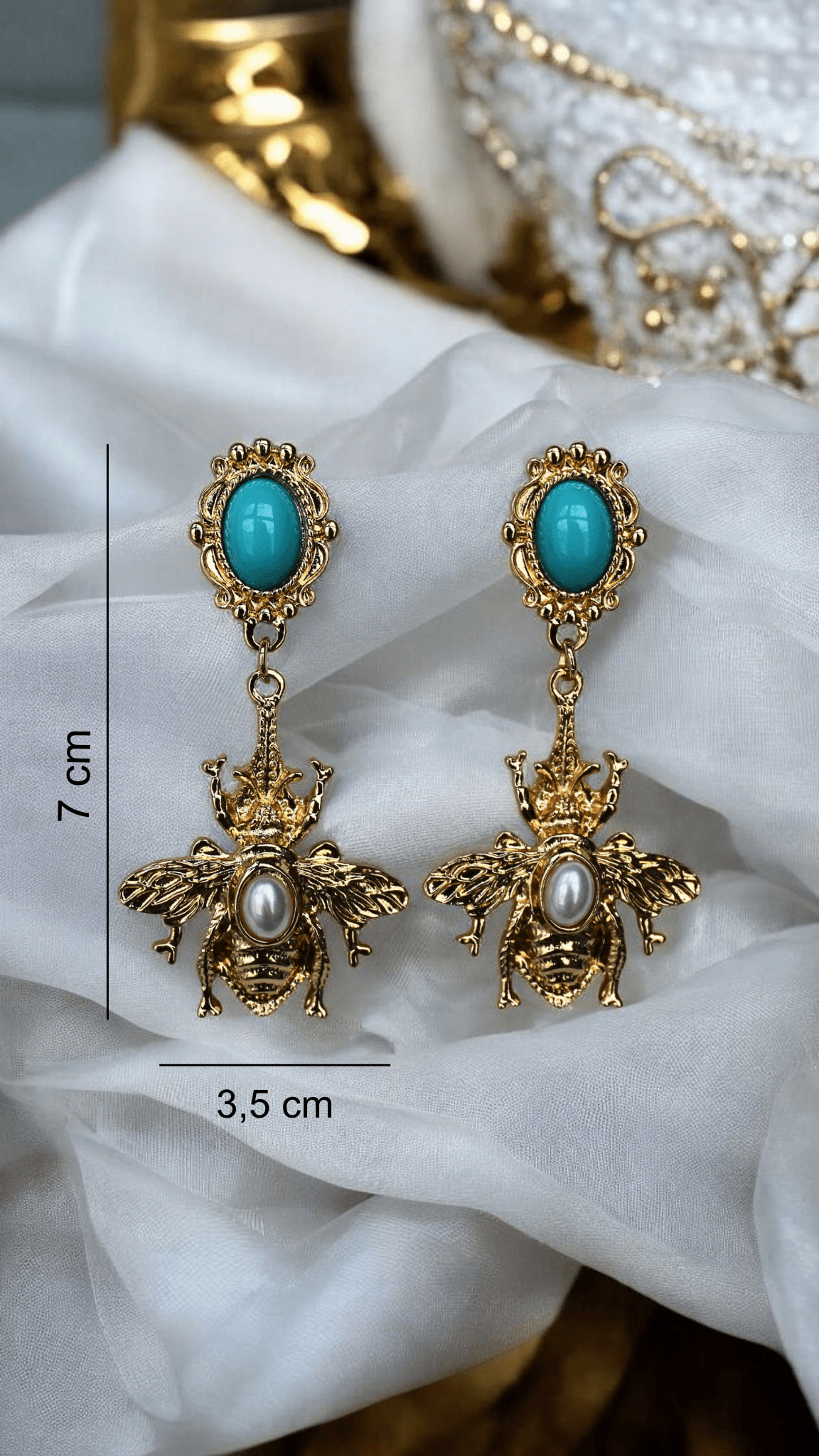 Vintage Sallantılı Barok Detaylı Arı Küpe