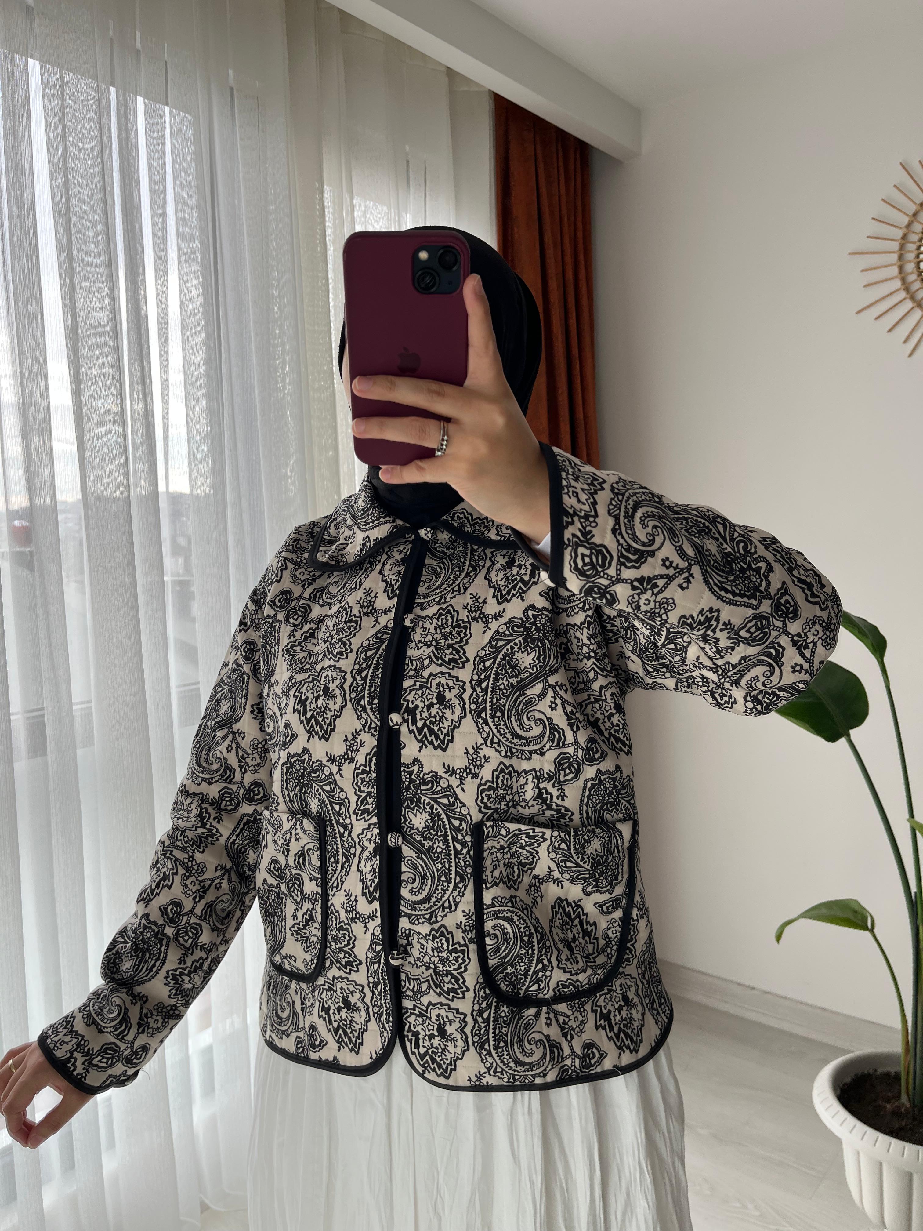 Bebe Yaka Etnik Desen Kapitone Ceket